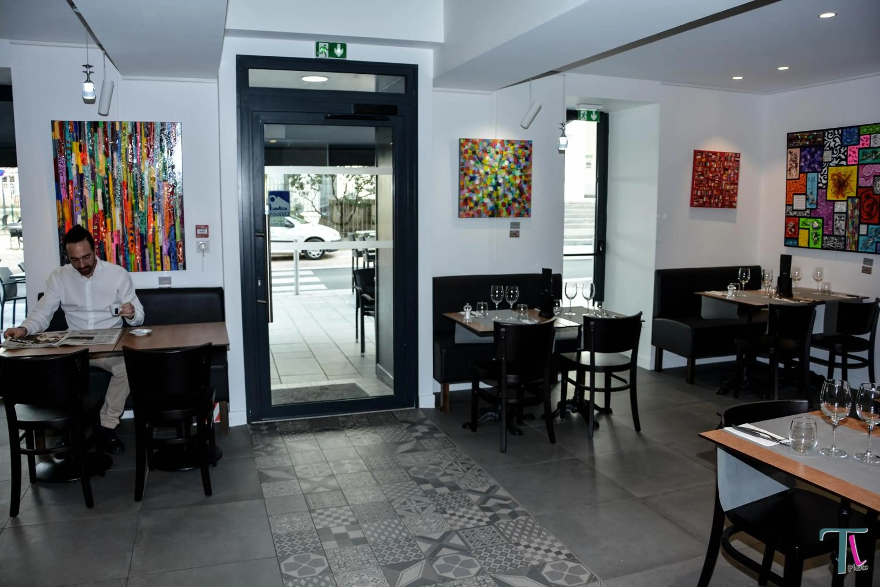 Restaurant/places to eat in Le Matisse Pau Centre