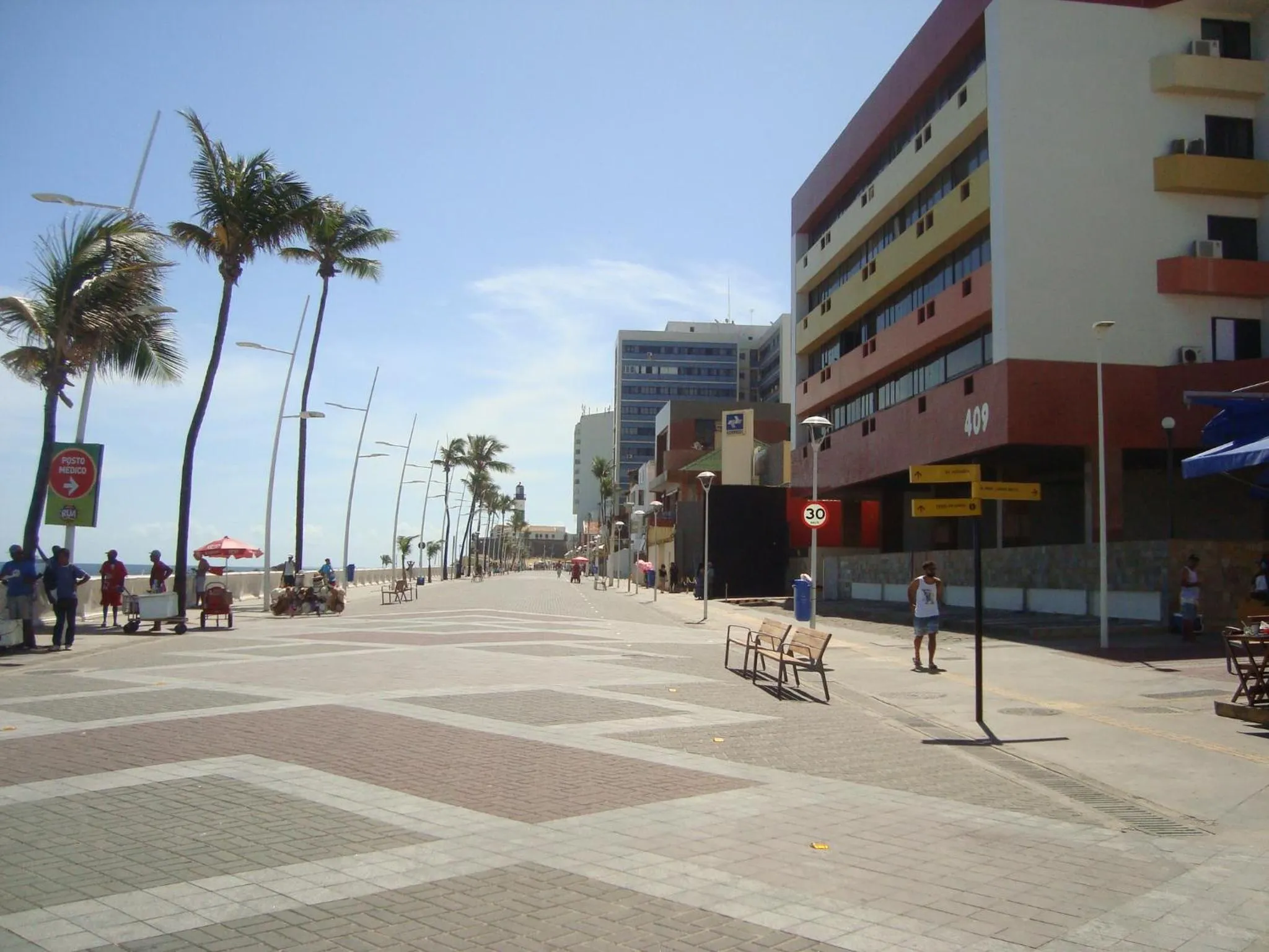 Nearby landmark in Farol Barra Flat 202