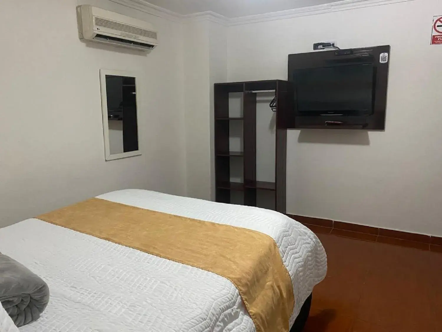 Bed in Hotel Avenida 3 Real en el norte de Cali Bed in Hotel Avenida 3 Real en el norte de Cali