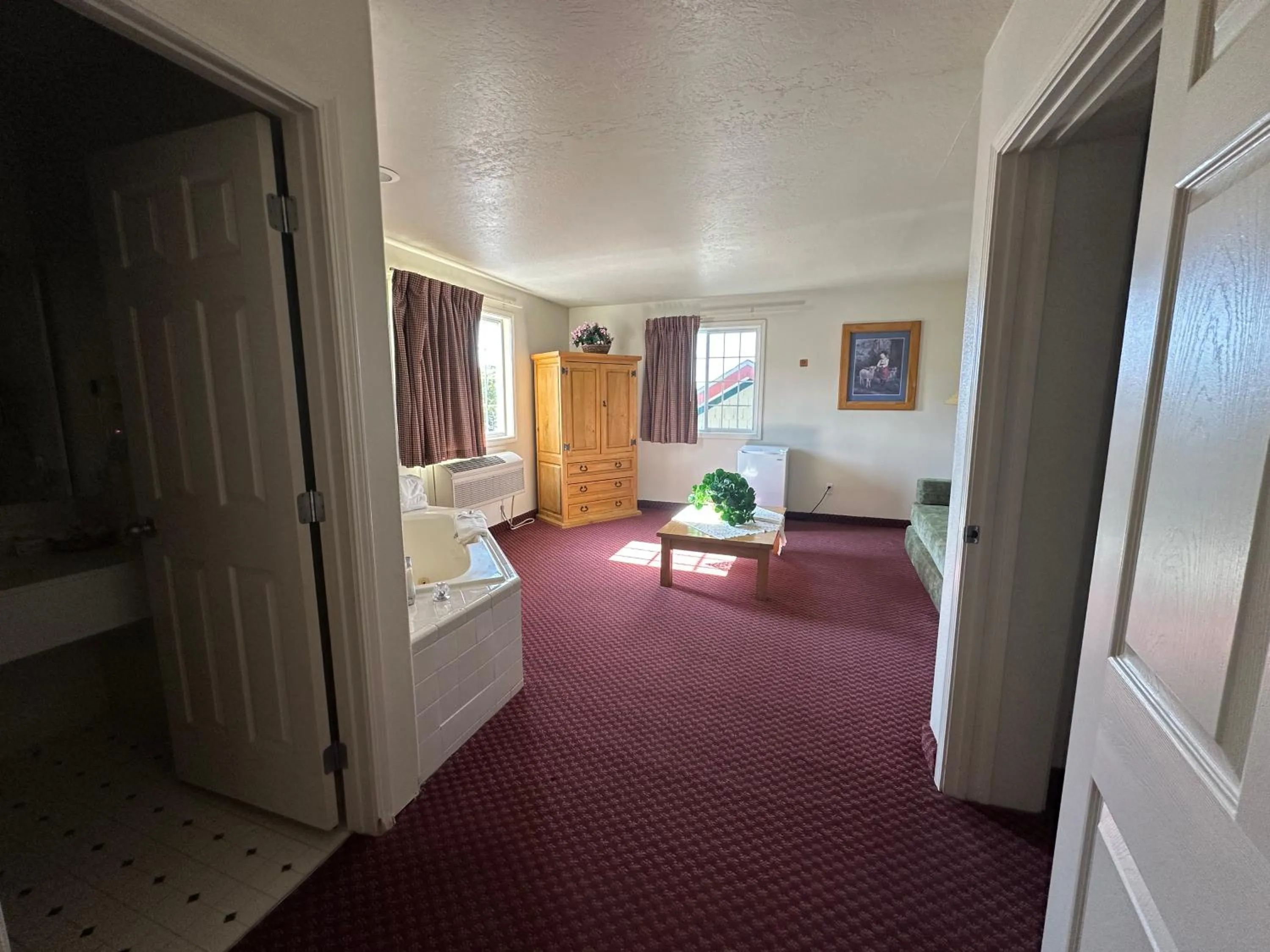 Columbine Inn and Suites