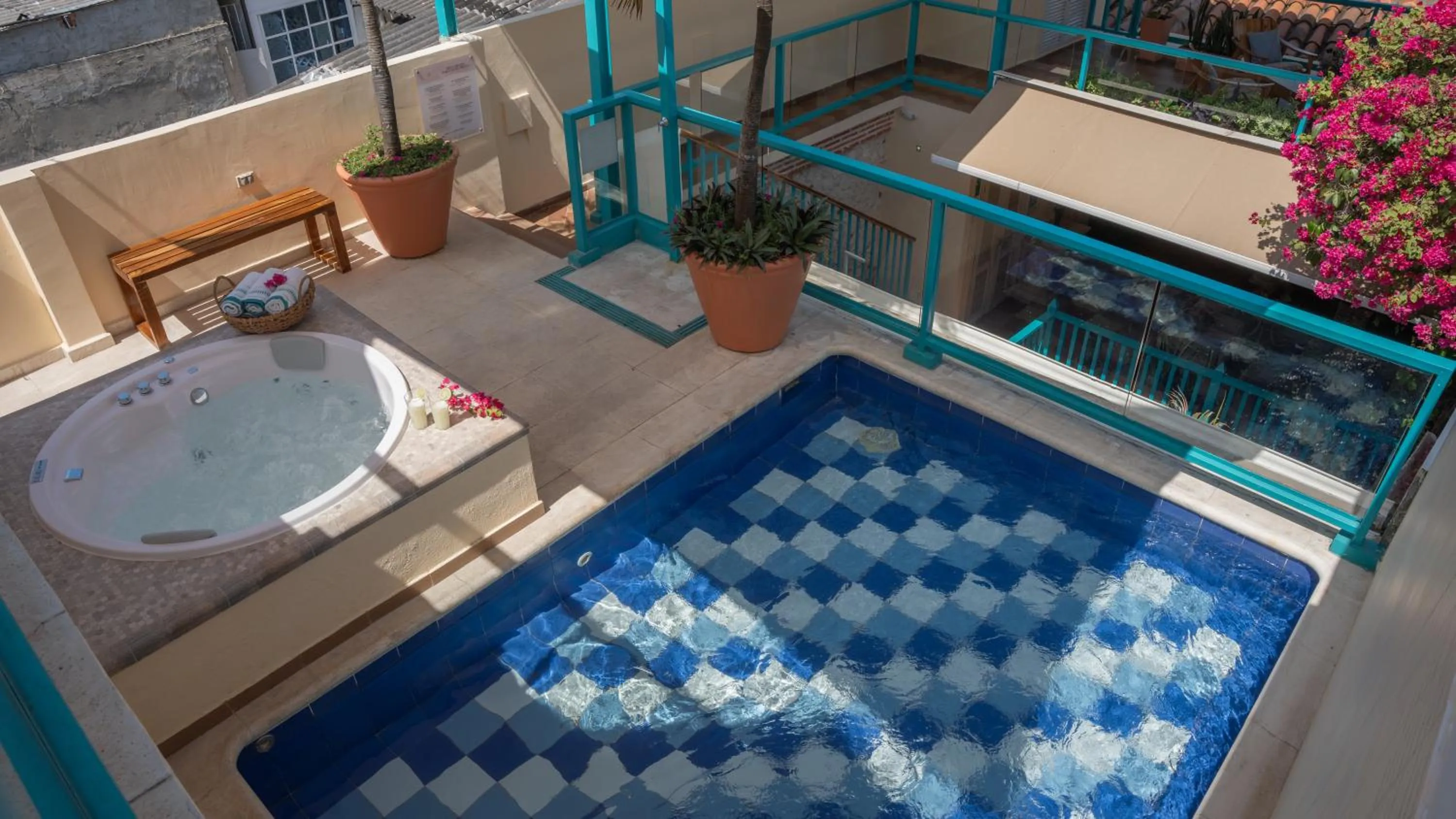 Property building in Posada La Fe