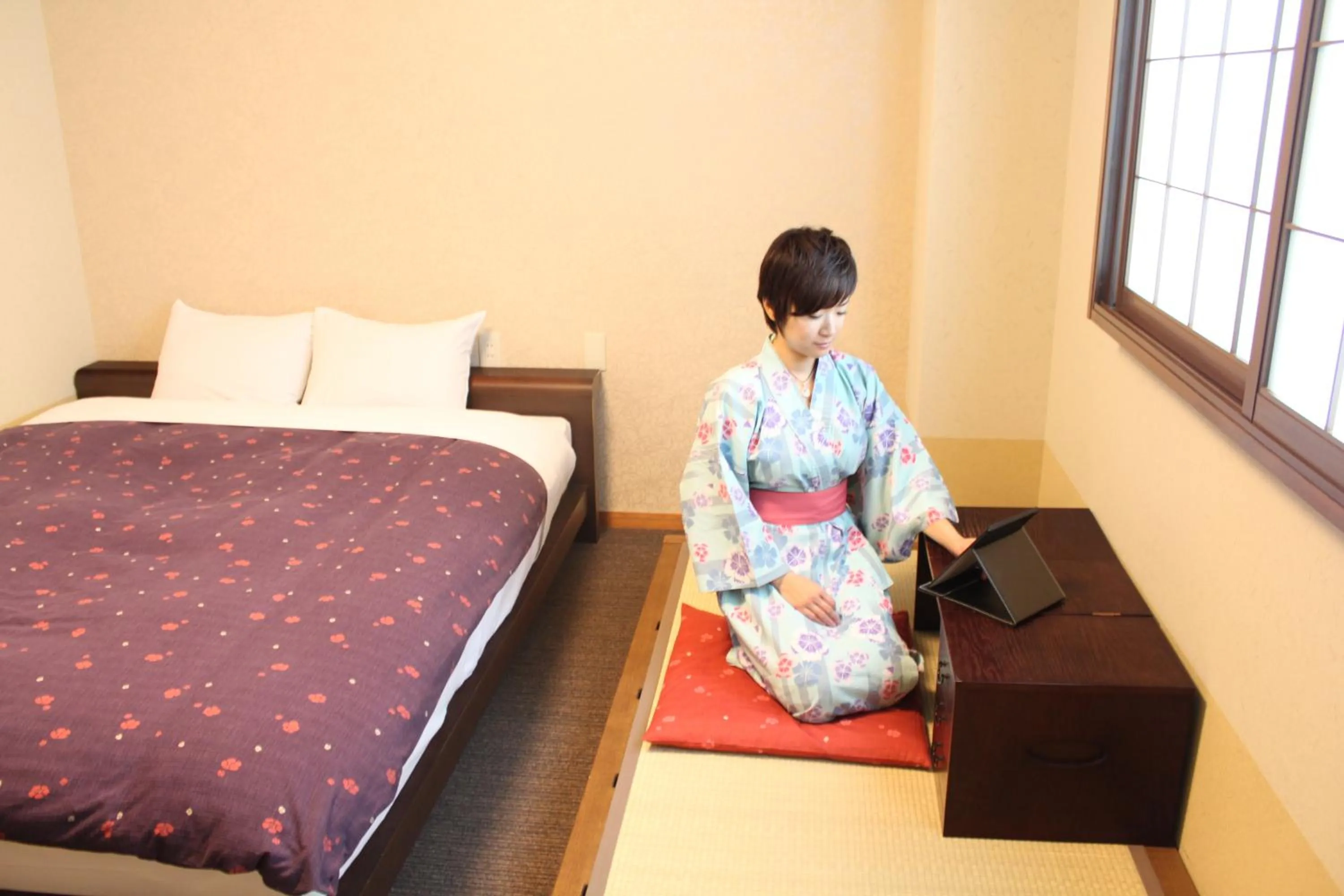 Photo of the whole room, Bed in K&#x27;s House Takayama Oasis [2nd K&#x27;s Hostel]