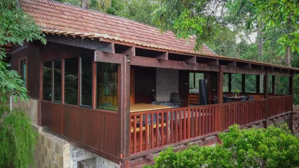 Property building in De Serenity - Exclusive Jungle Retreat Property building in De Serenity - Exclusive Jungle Retreat