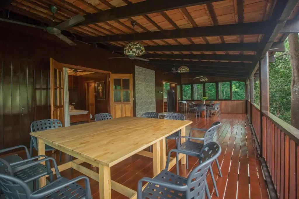 Seating area in De Serenity - Exclusive Jungle Retreat