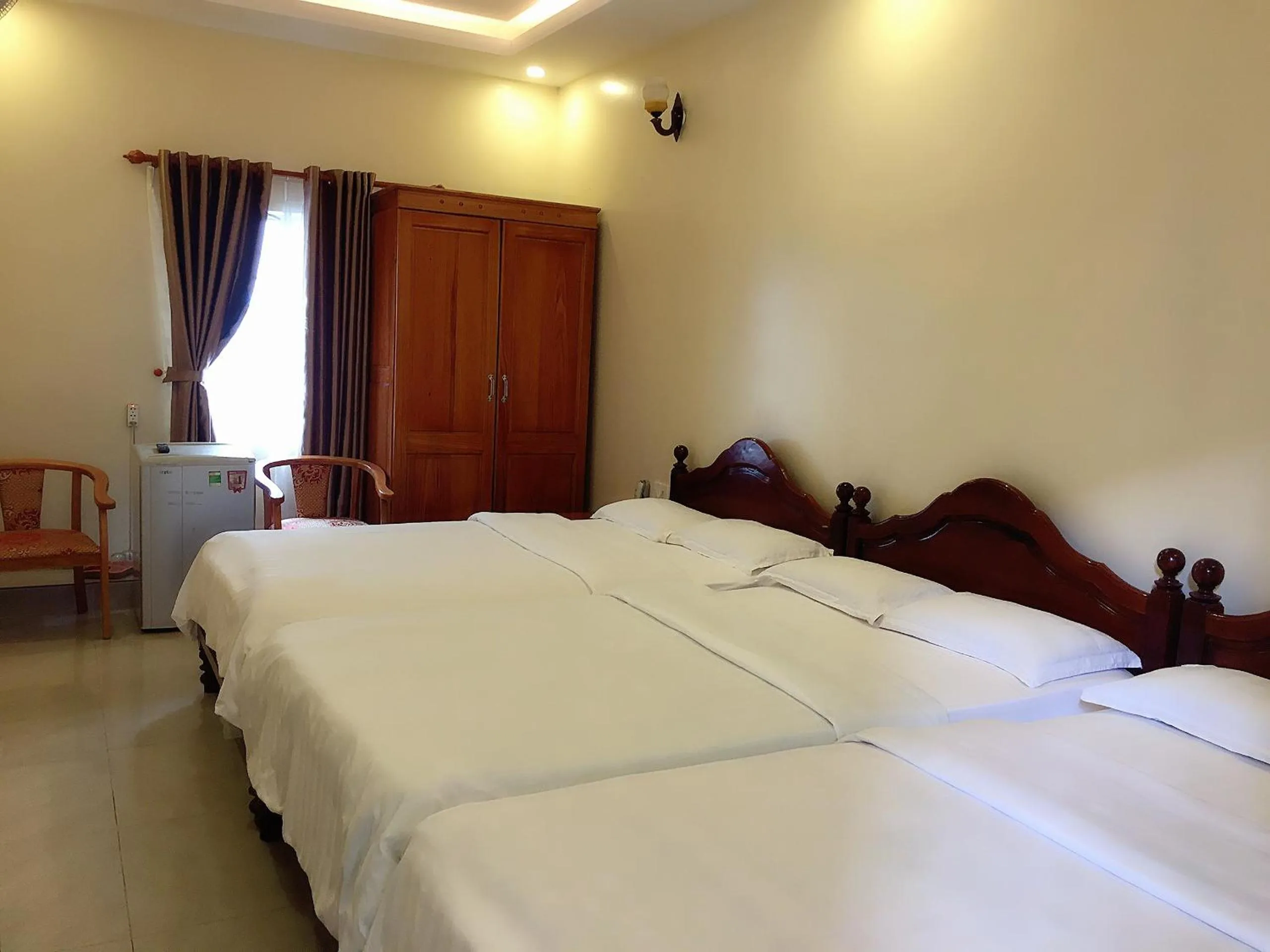 Bed in Tuyết Mai Hotel