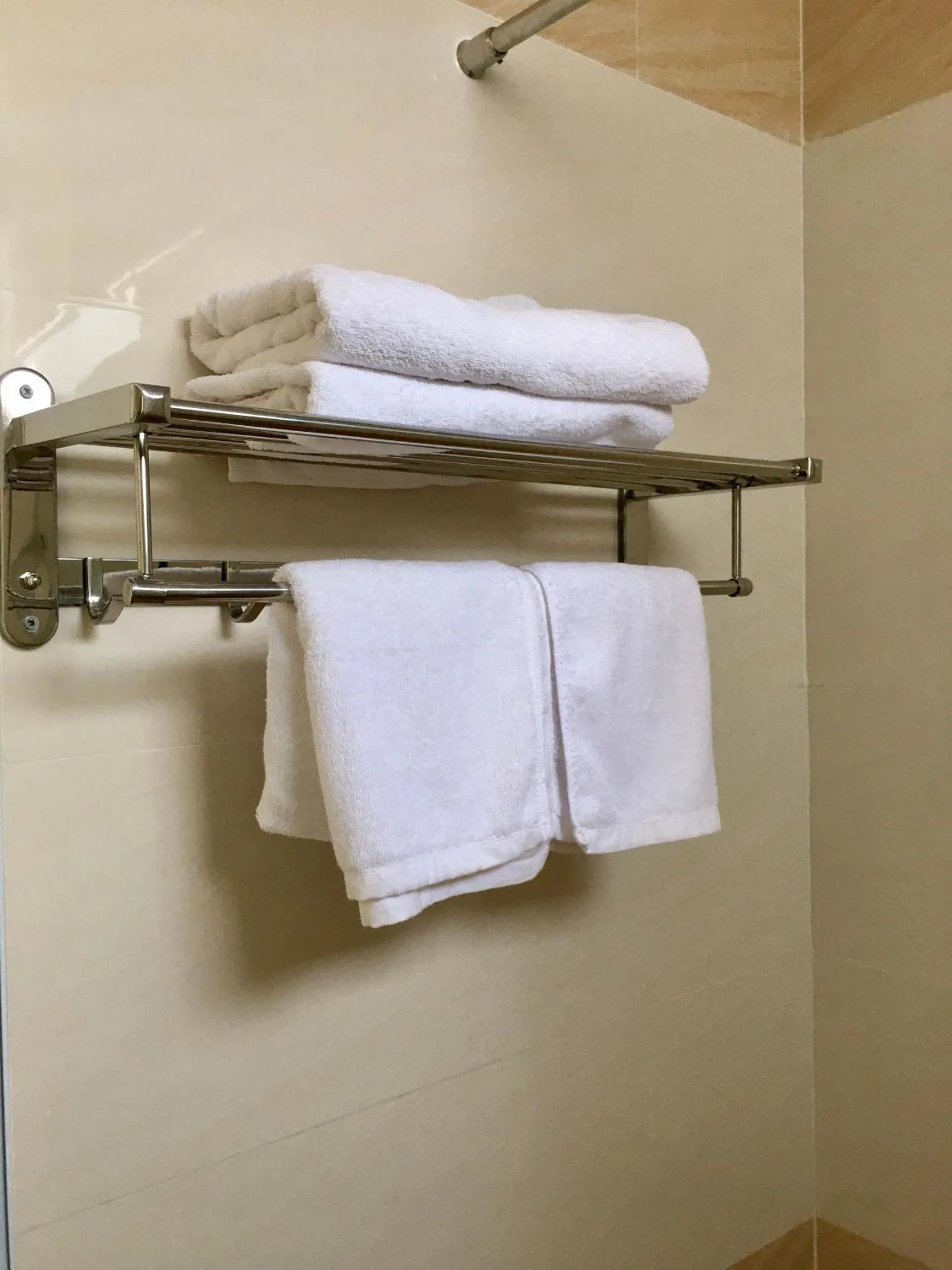 towels in Tuyết Mai Hotel