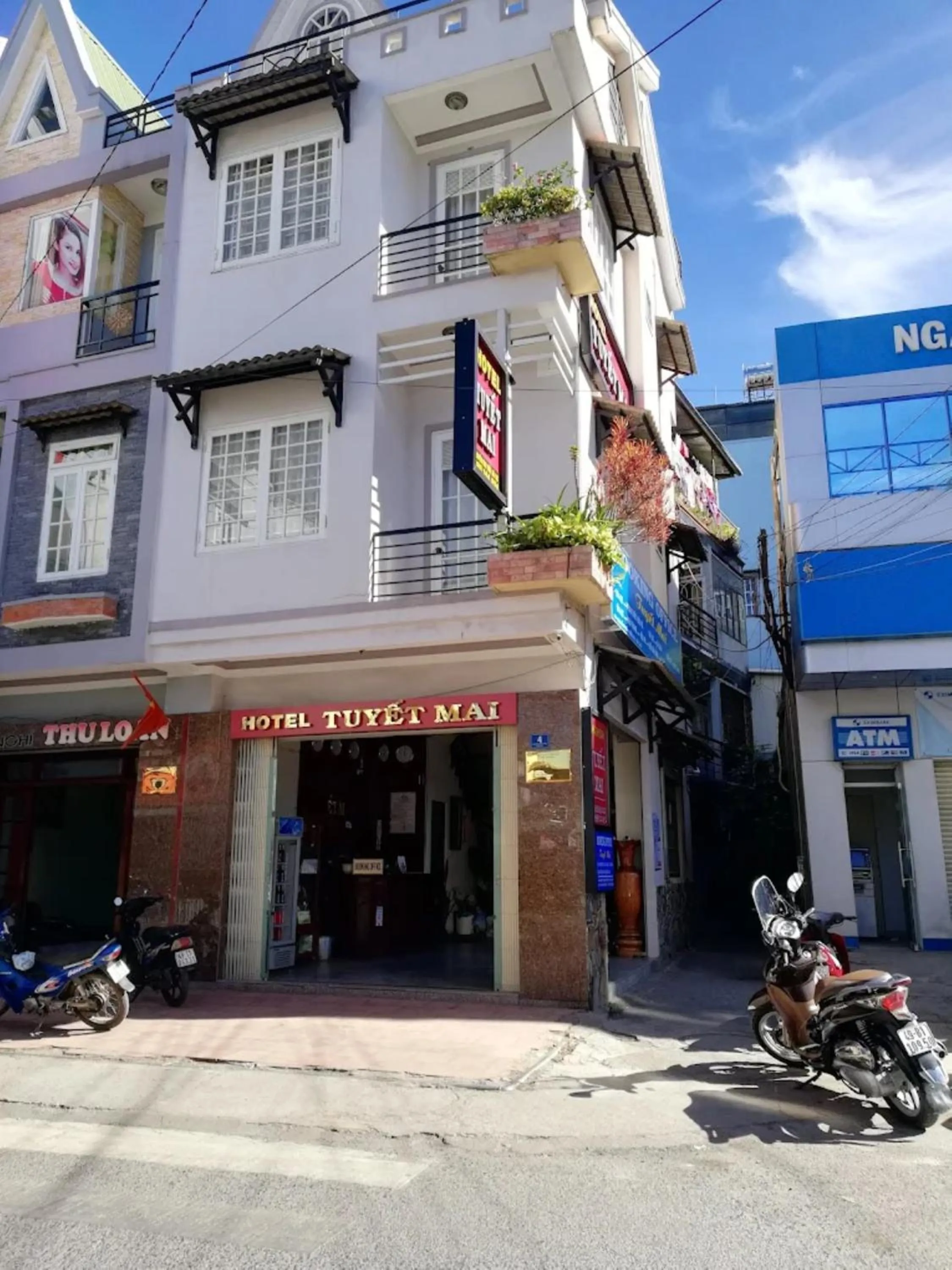 Property building in Tuyết Mai Hotel