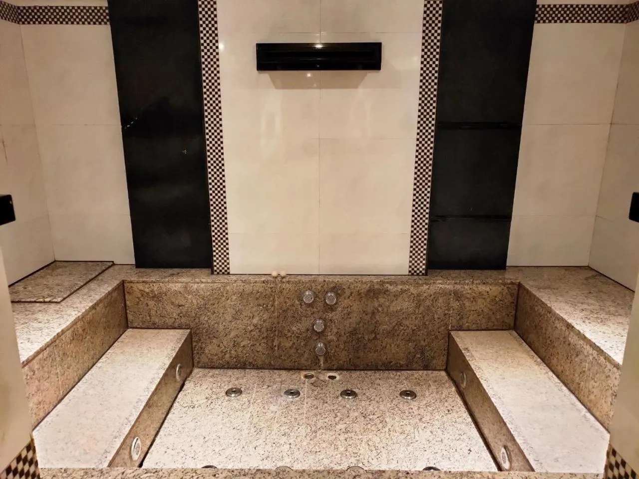 Bath in Discovery Motel - Nangang臺北市旅館349-2號