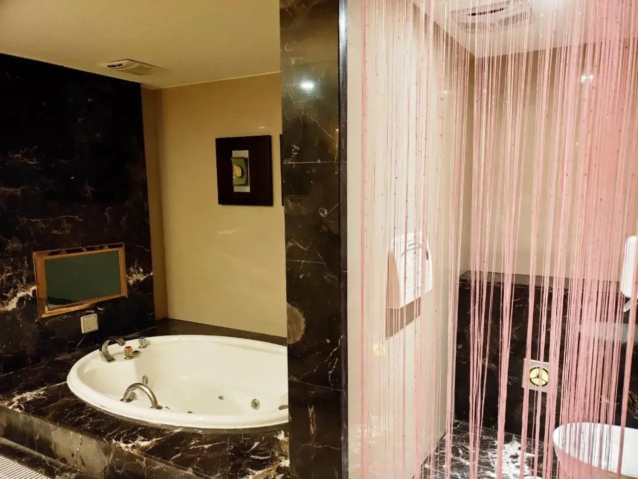 Bathroom in Discovery Motel - Nangang臺北市旅館349-2號 Bathroom in Discovery Motel - Nangang臺北市旅館349-2號