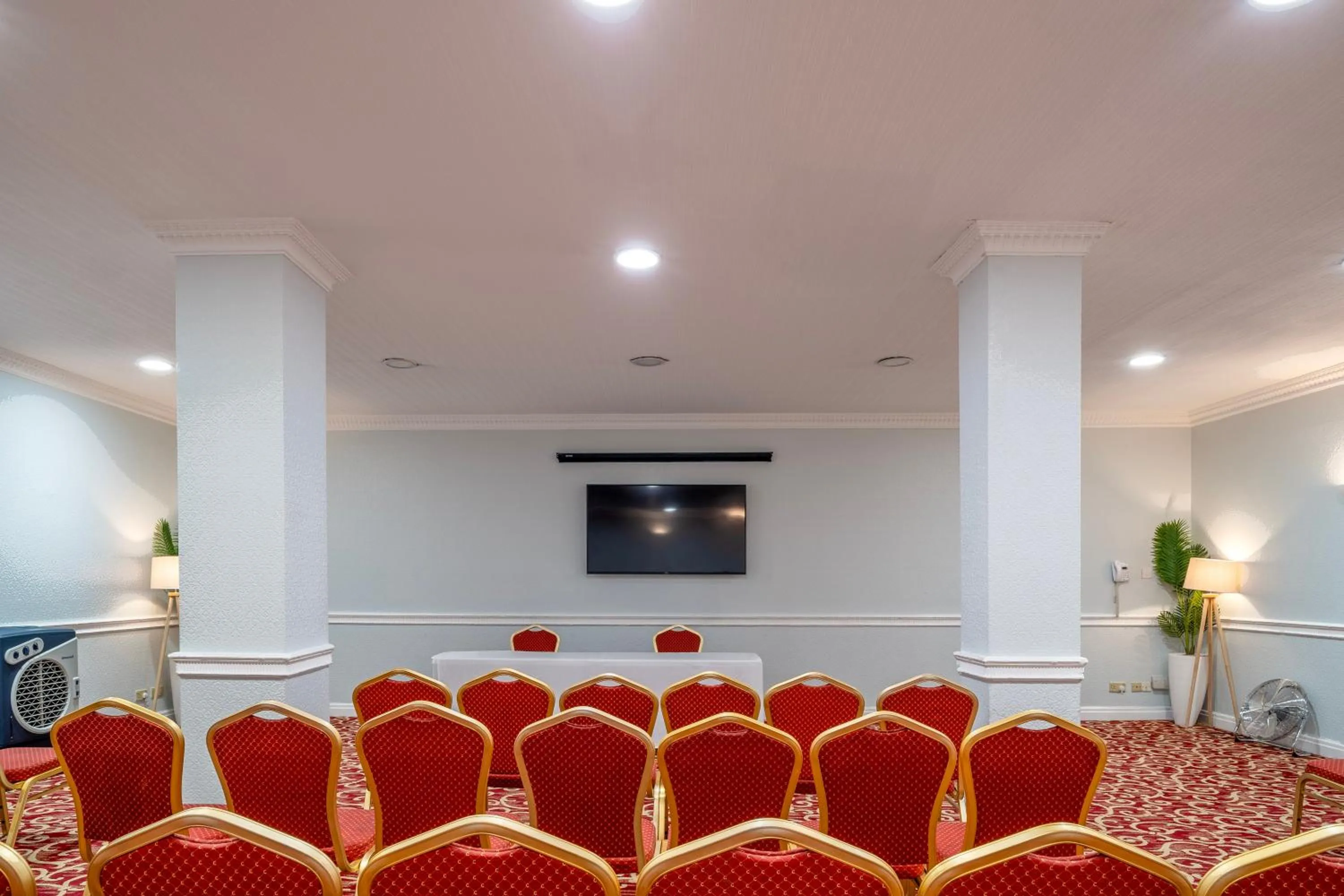 Meeting/conference room in Sachas Hotel Manchester