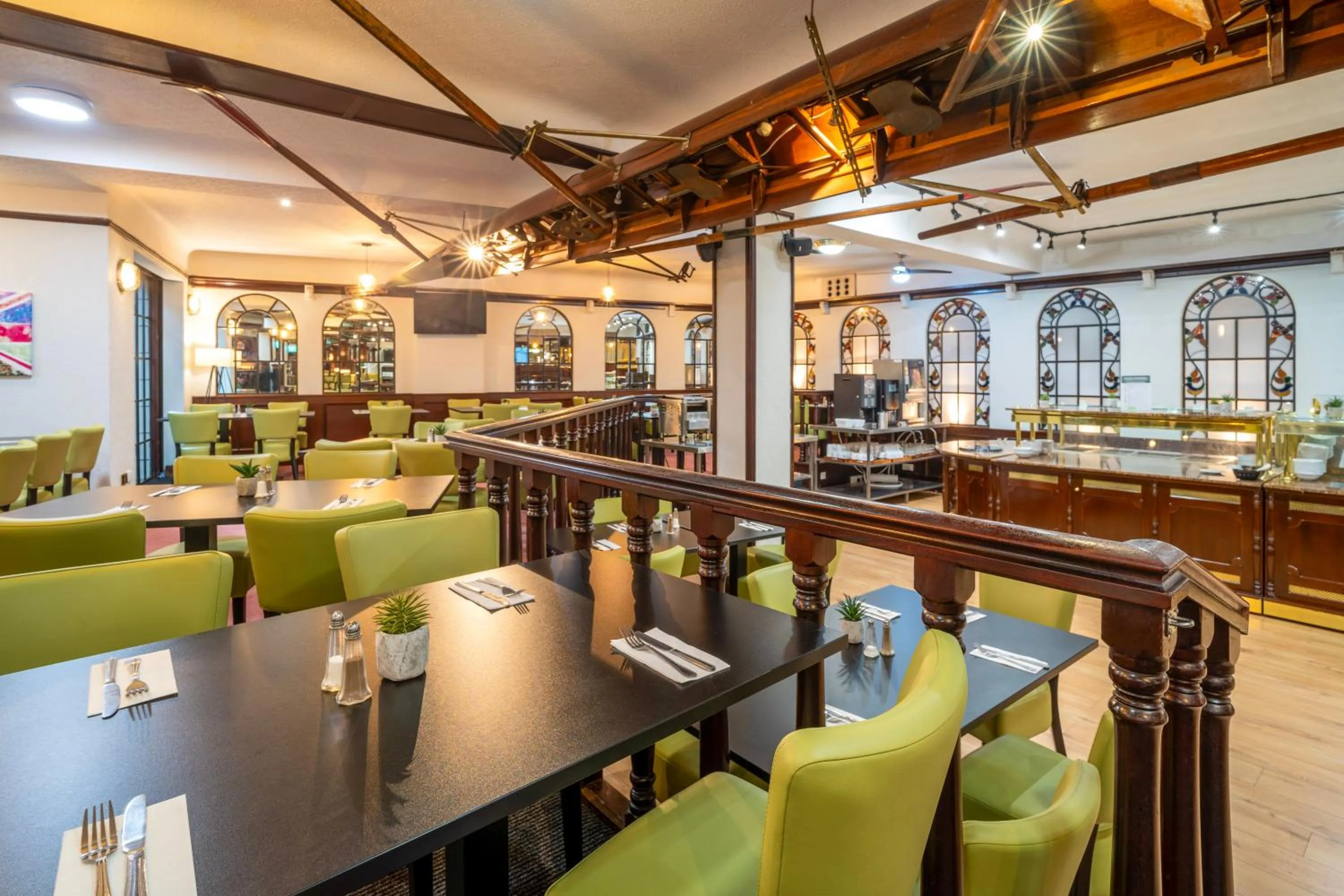 Restaurant/places to eat in Sachas Hotel Manchester