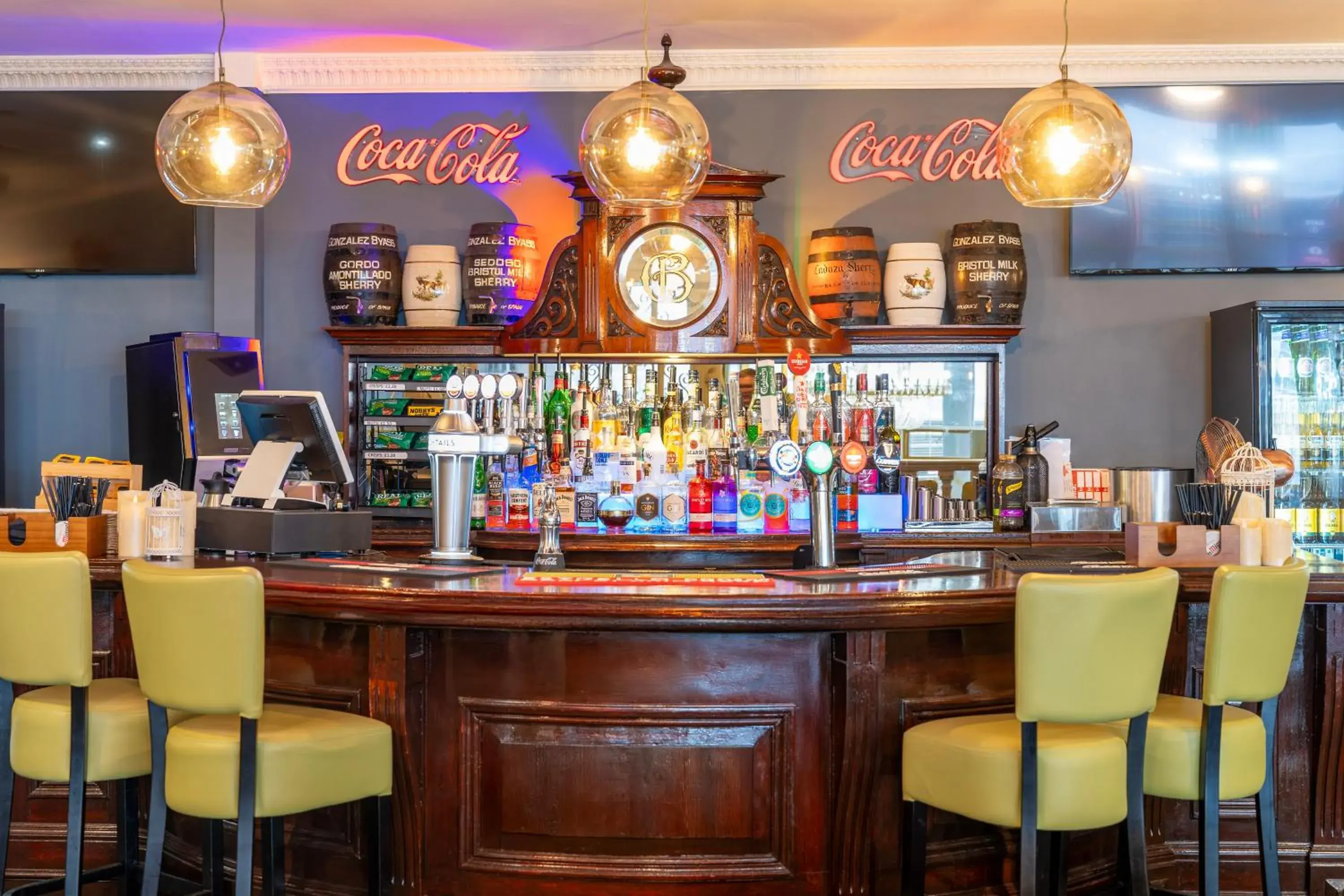 Lounge or bar in Sachas Hotel Manchester Lounge or bar in Sachas Hotel Manchester