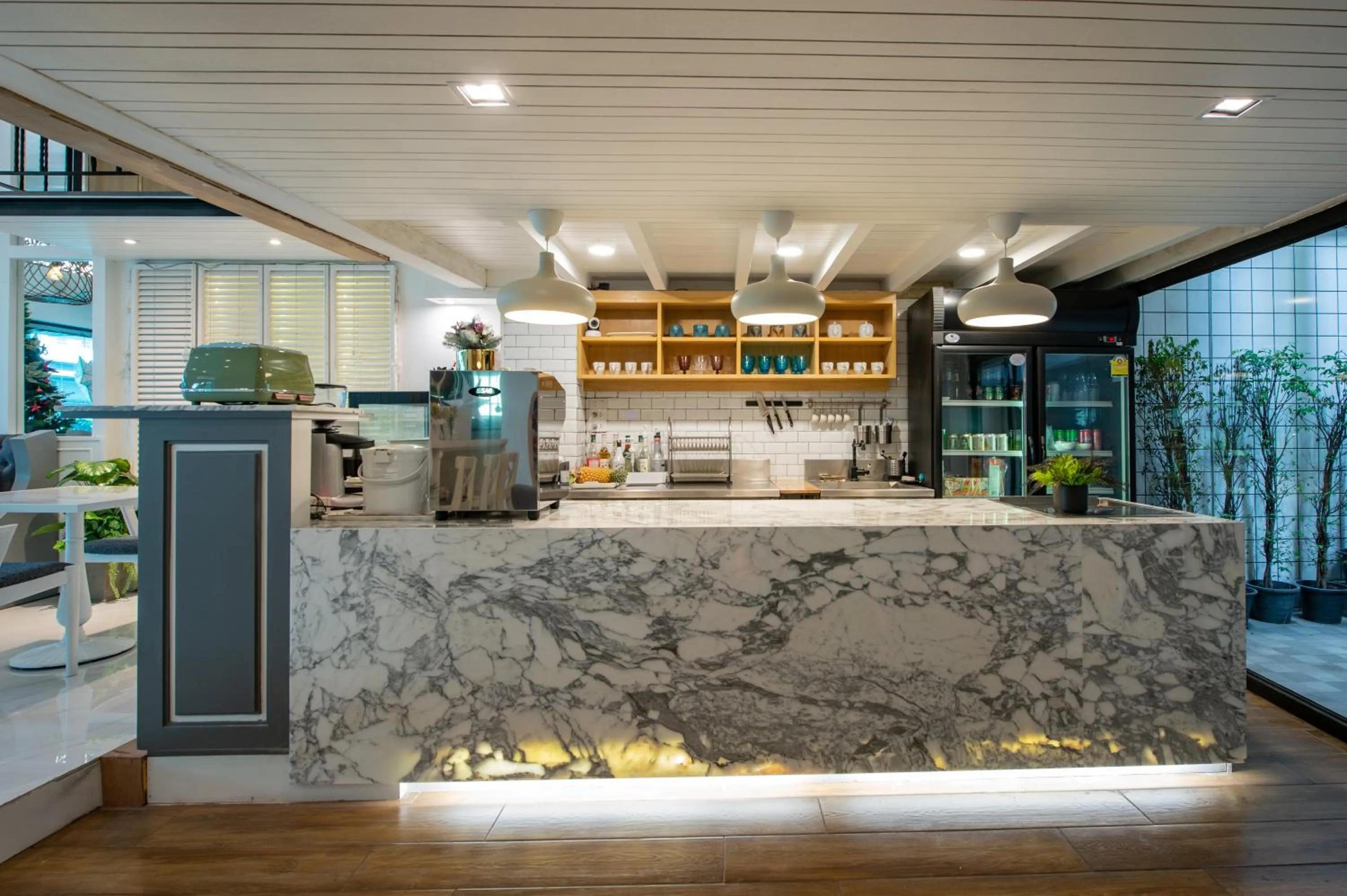 White Ivory Bed And Breakfast