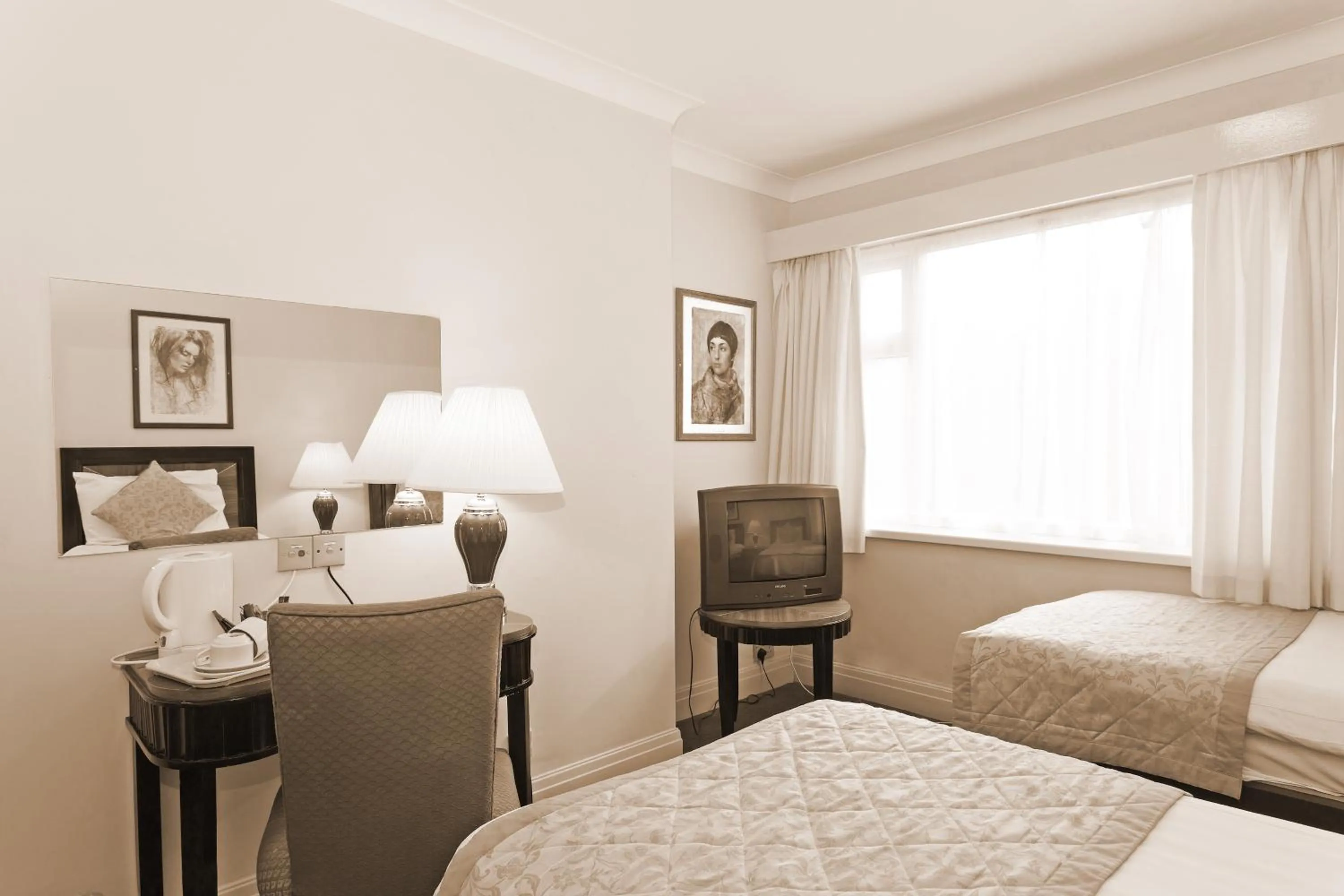 Bed in Britannia Country House Hotel & Spa