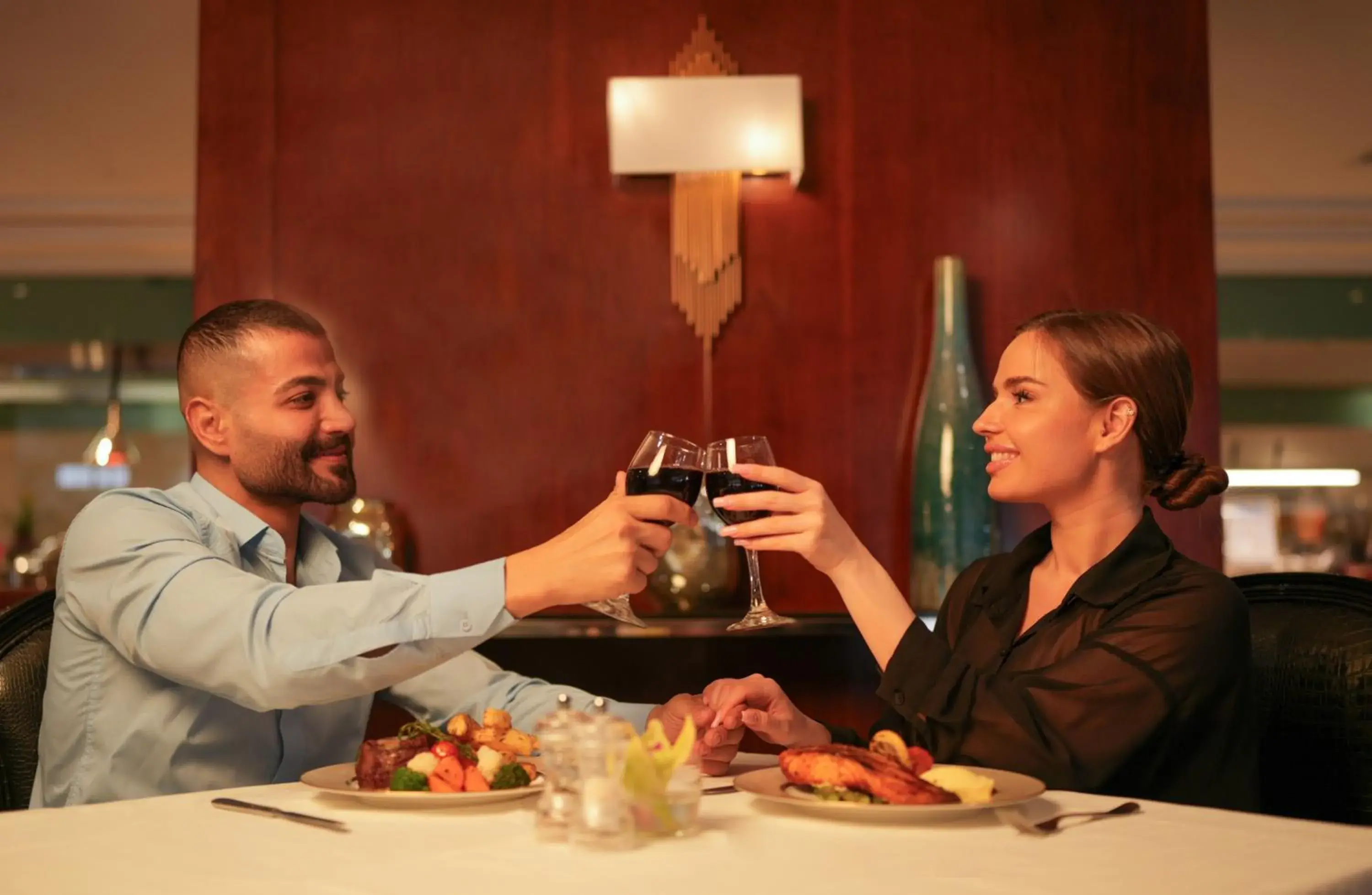 Restaurant/places to eat in Rosh Rayhaan by Rotana Restaurant/places to eat in Rosh Rayhaan by Rotana