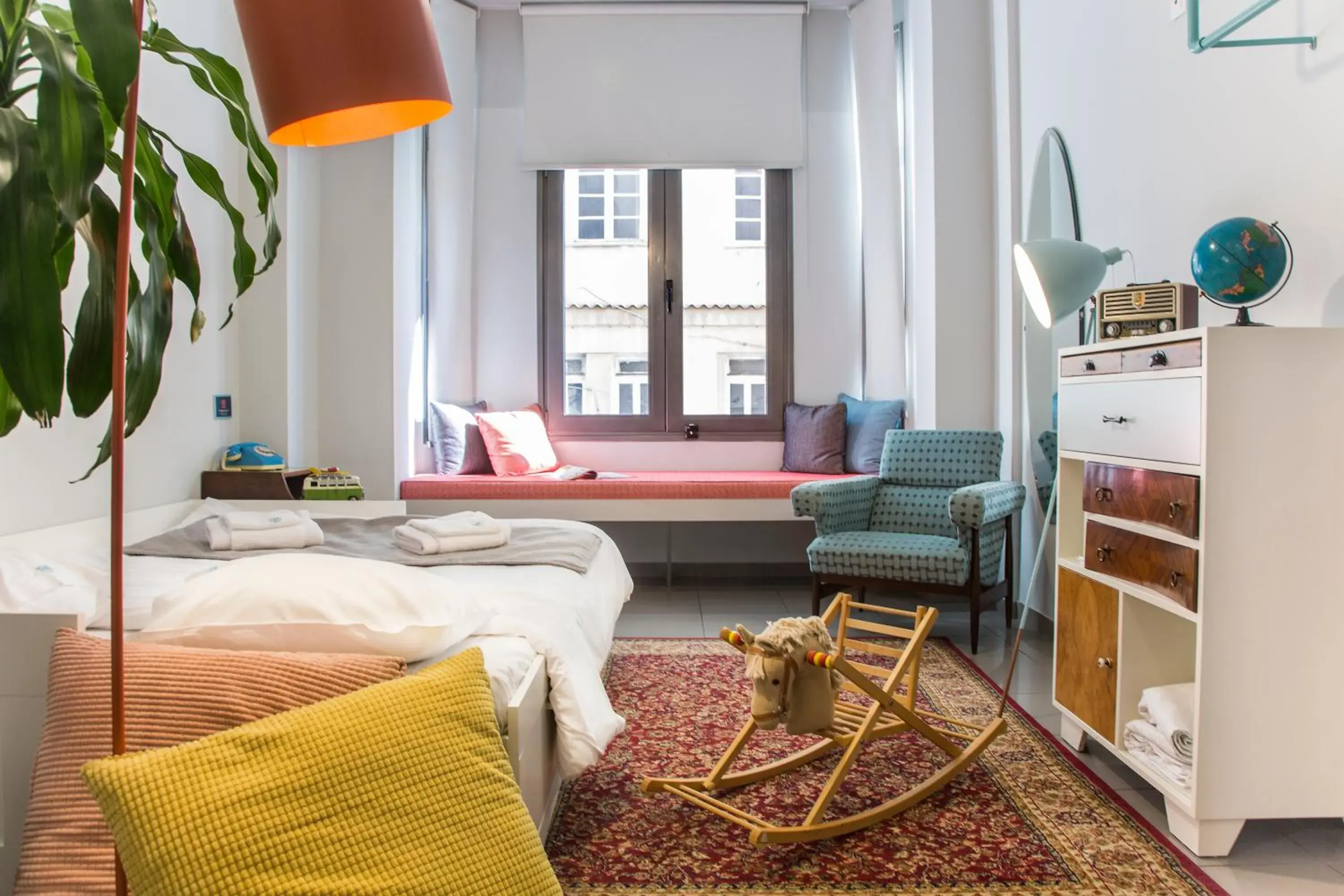 Photo of the whole room, Bed in The Caravan Photo of the whole room, Bed in The Caravan