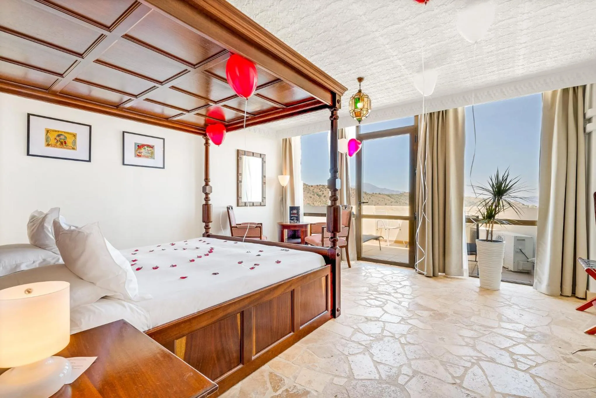 Bed in Hotel Castillo de Monda