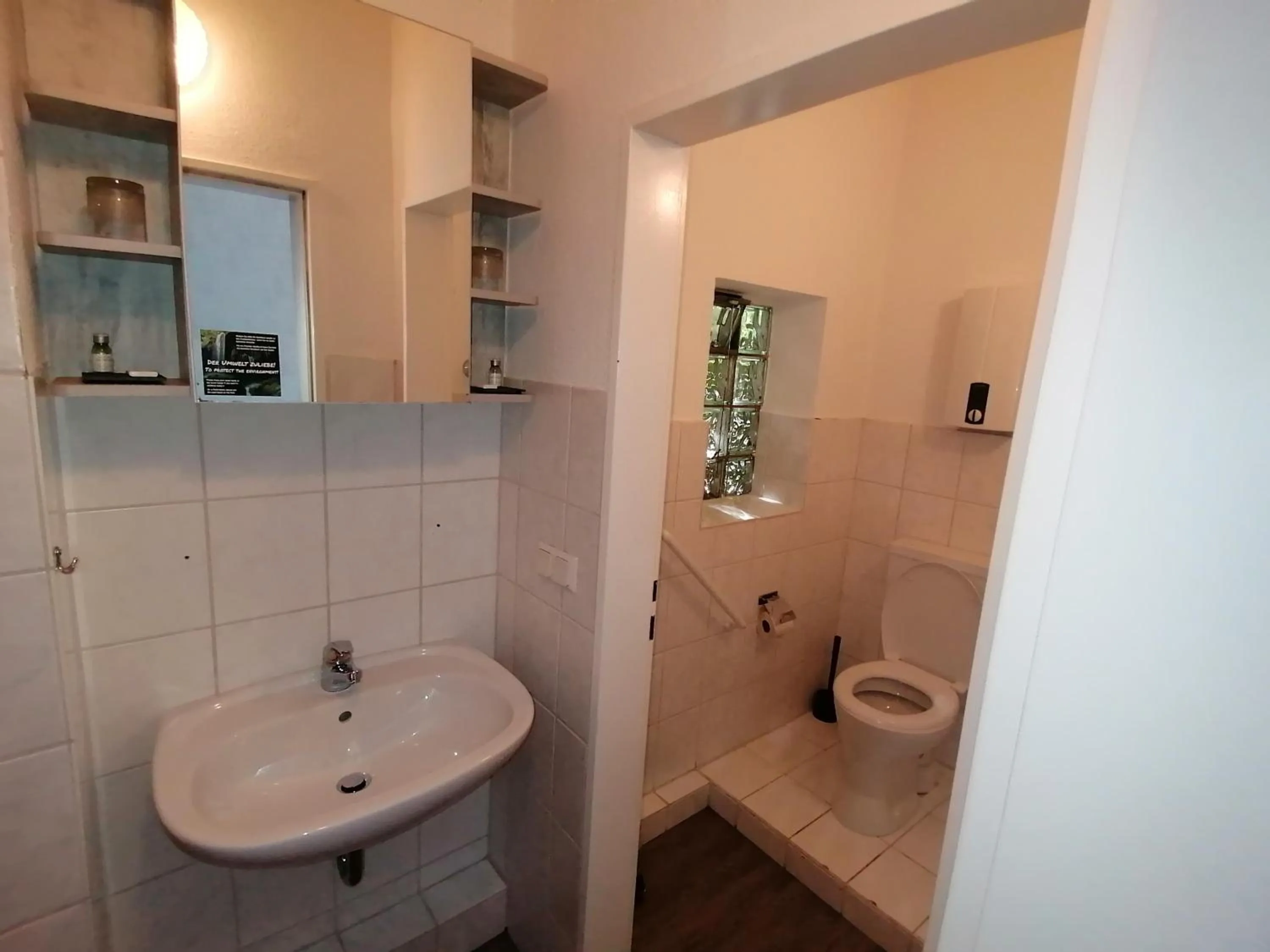 Toilet in Waldecker Taverne