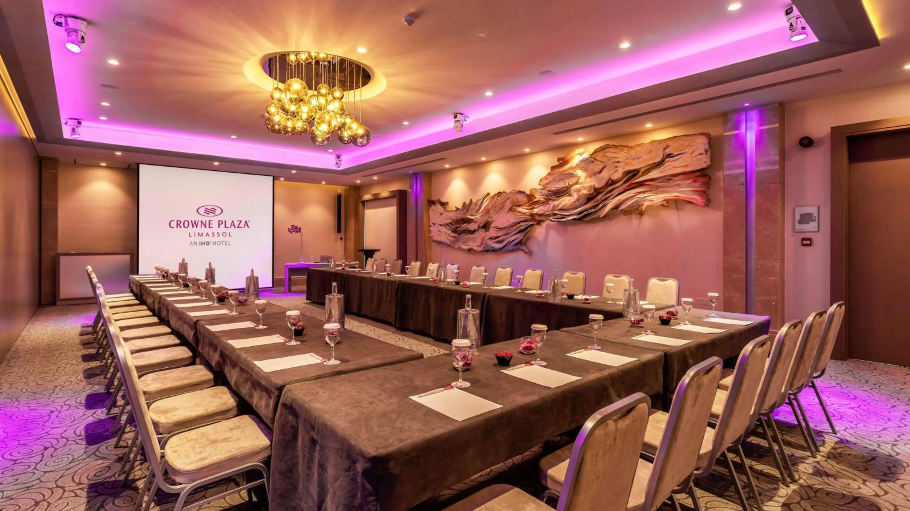 Meeting/conference room in Crowne Plaza Limassol by IHG