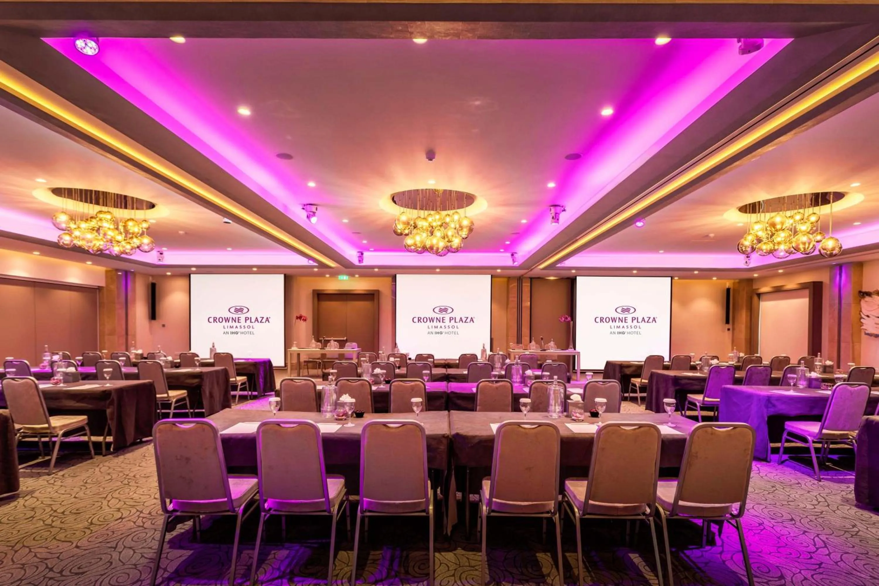 Meeting/conference room in Crowne Plaza Limassol by IHG