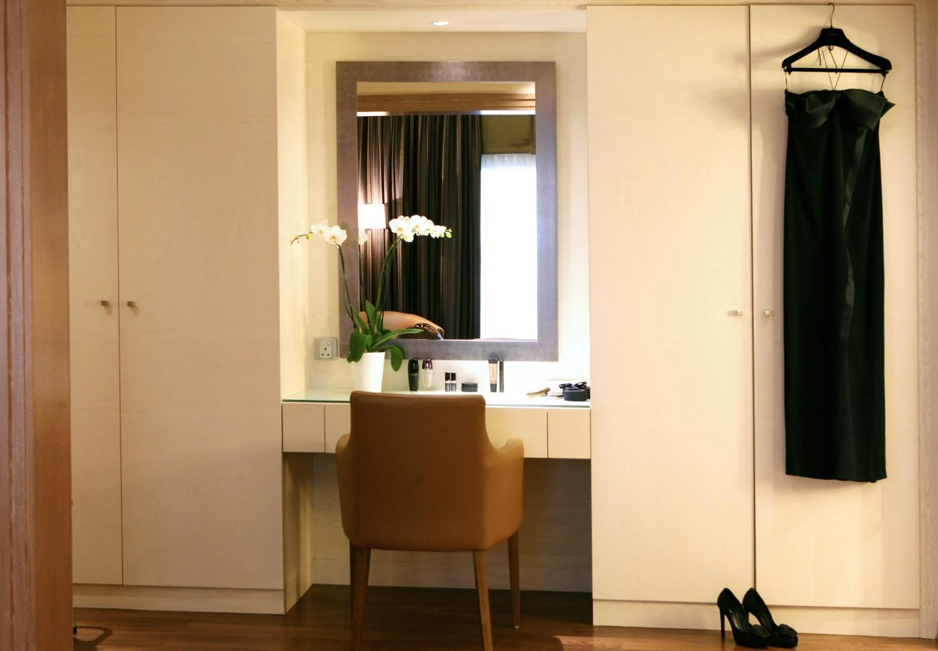 Photo of the whole room in Crowne Plaza Limassol by IHG