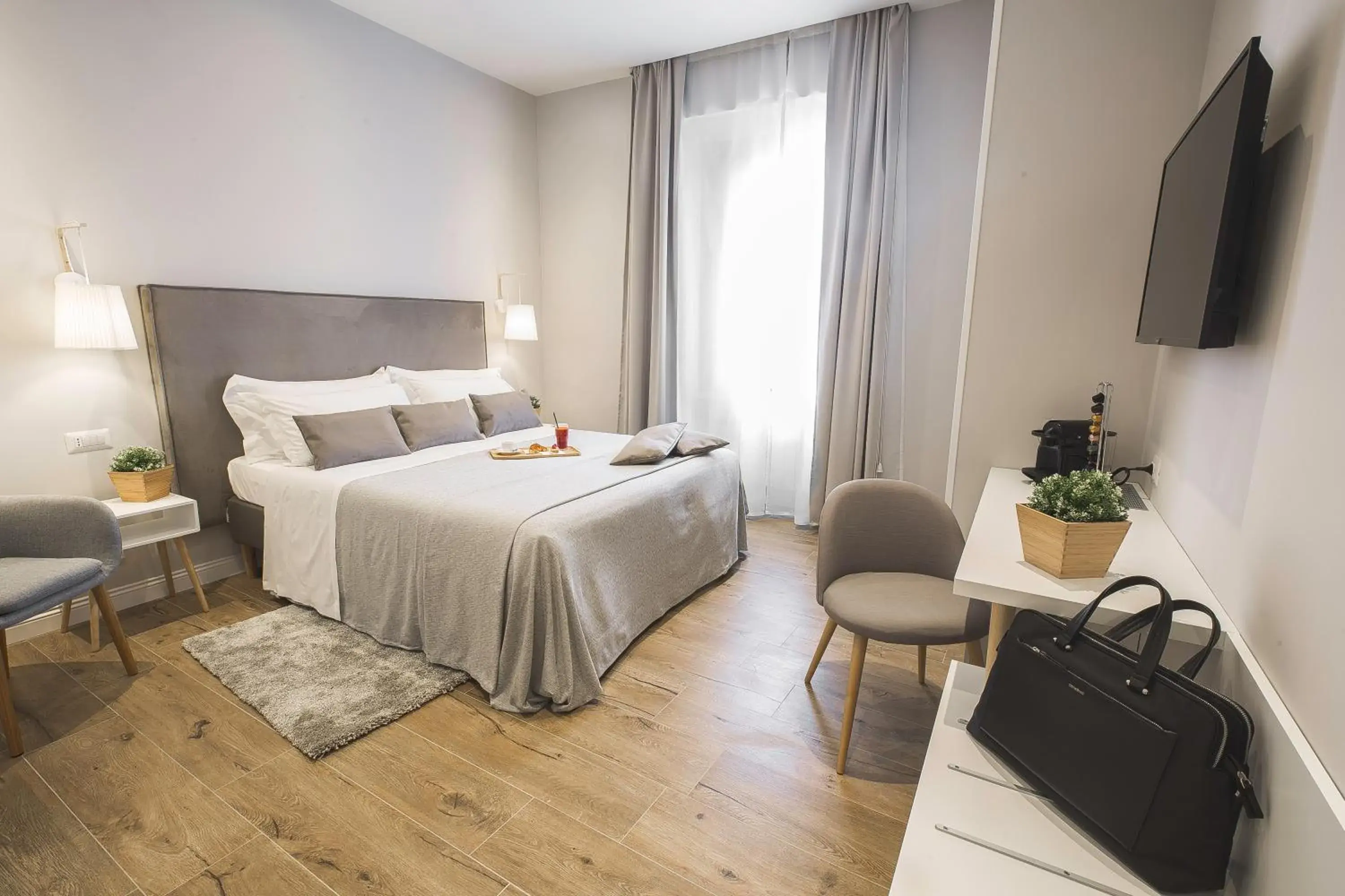 Colonna Luxury Suites Colonna Luxury Suites