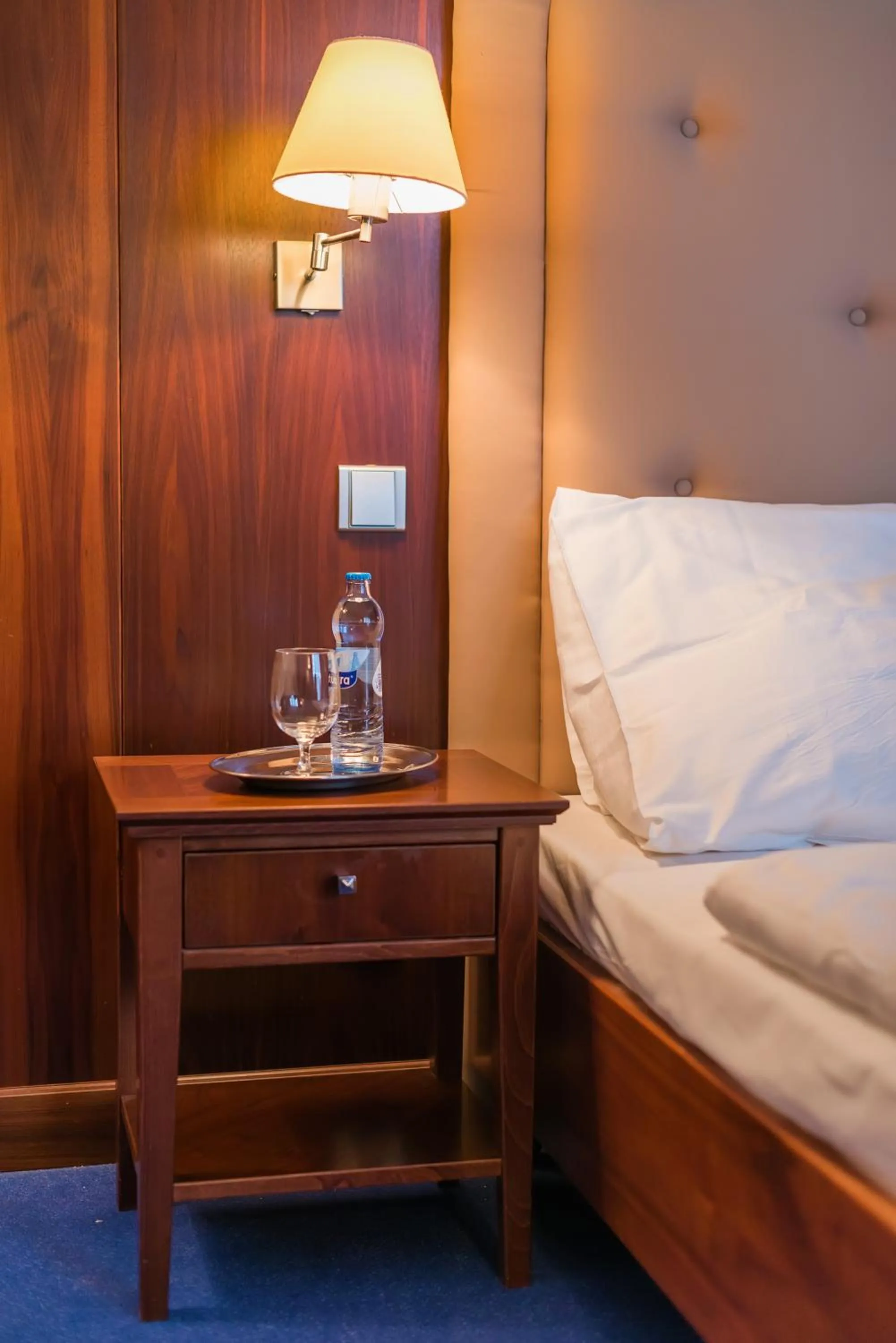 Non alcoholic drinks, Bed in Hotel Torysa