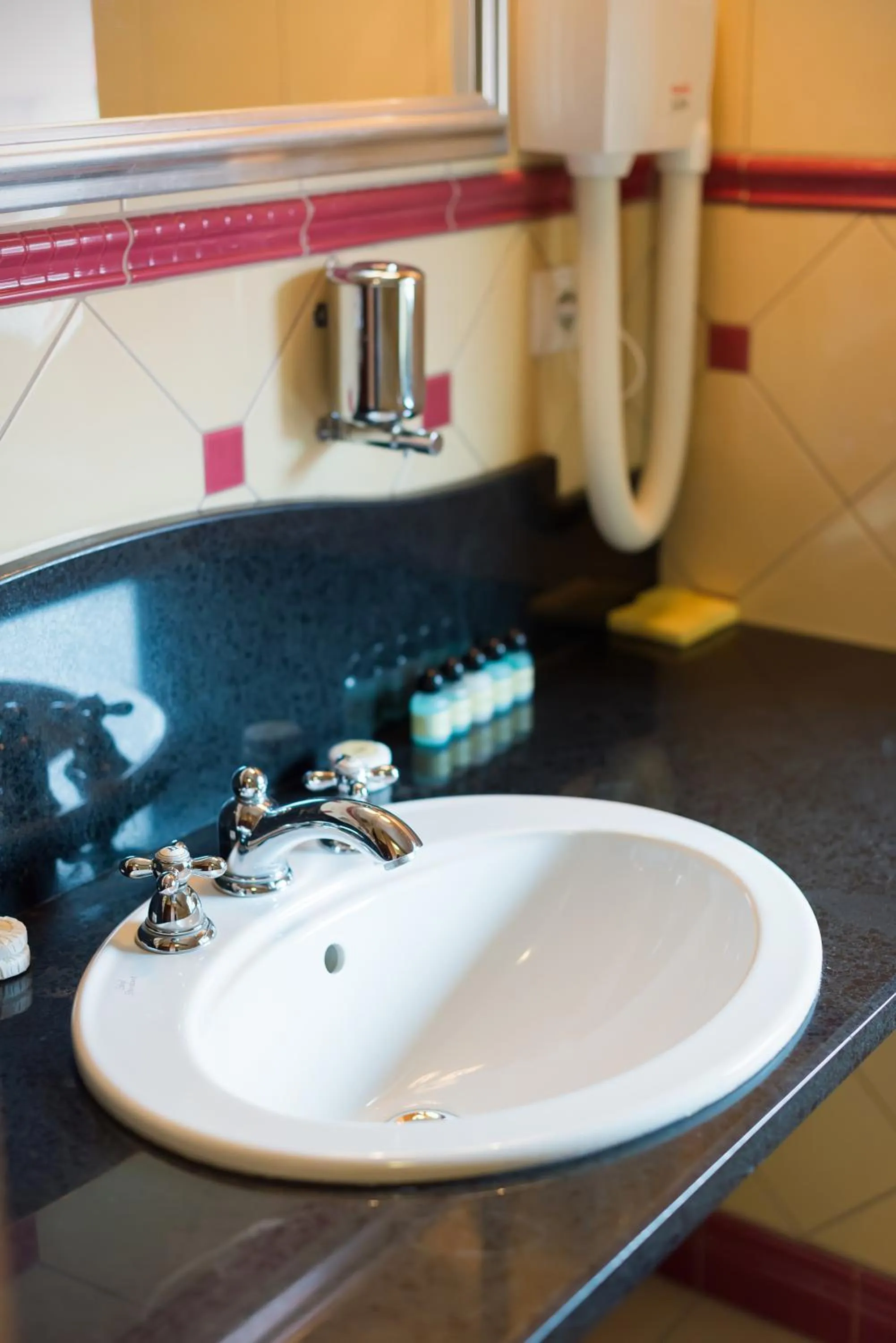 Bathroom in Hotel Torysa