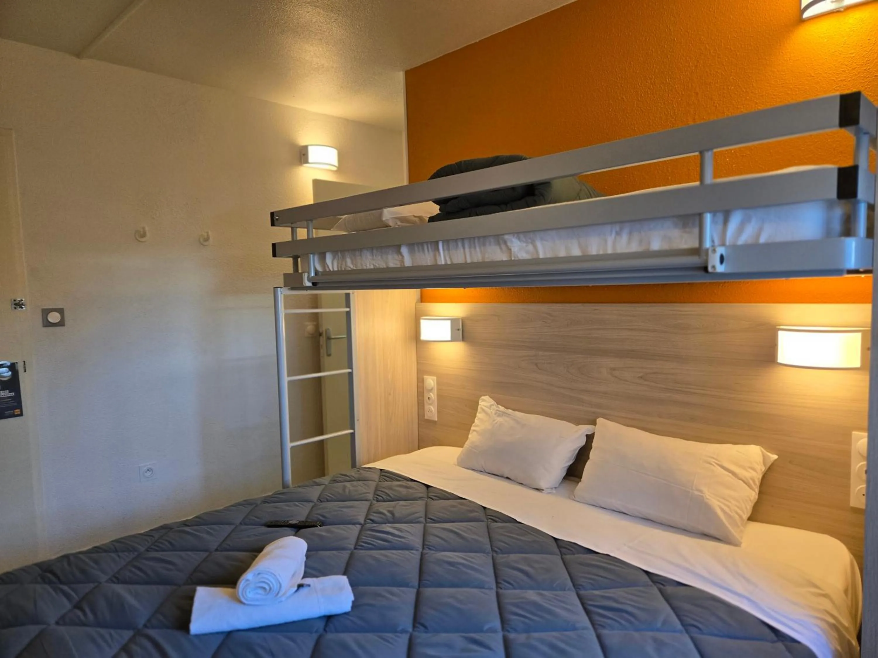 Bed in Premiere Classe Angers Est - St Barthelemy D'Anjou