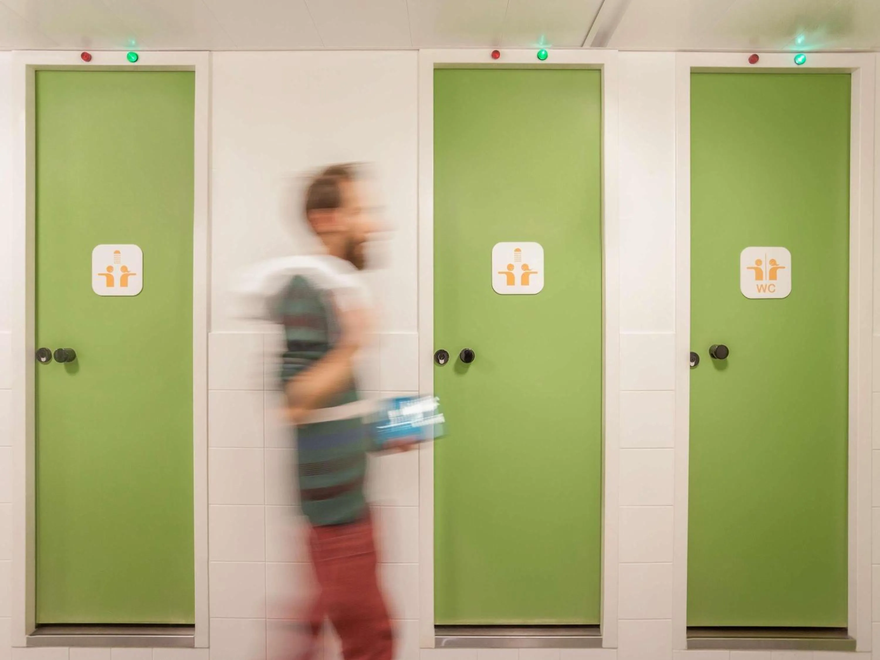 Bedroom in hotel F1 Vannes