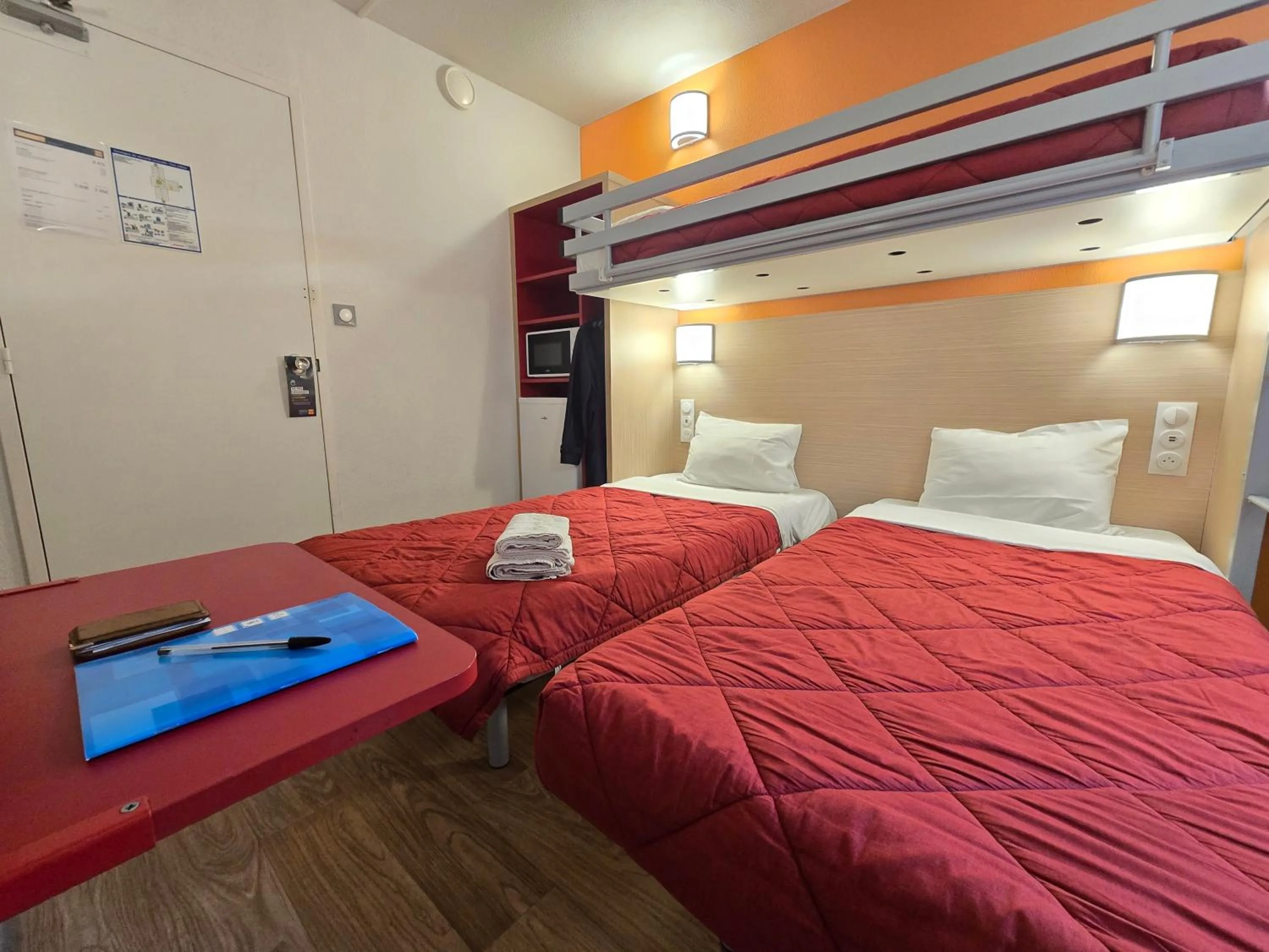 Bed in Premiere Classe Valence - Bourg Les Valence