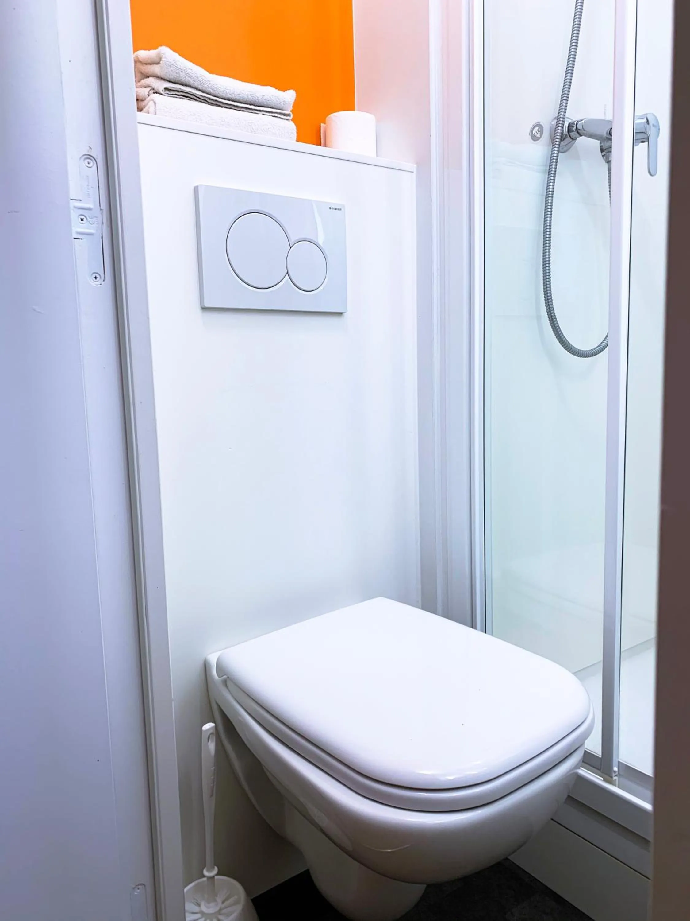 Bathroom in Premiere Classe Valence - Bourg Les Valence