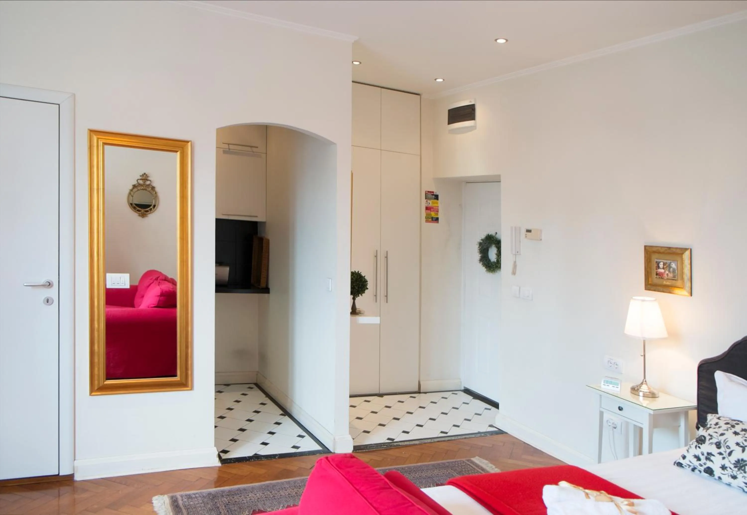 Bed in Belle Apartments - Obilicev Venac