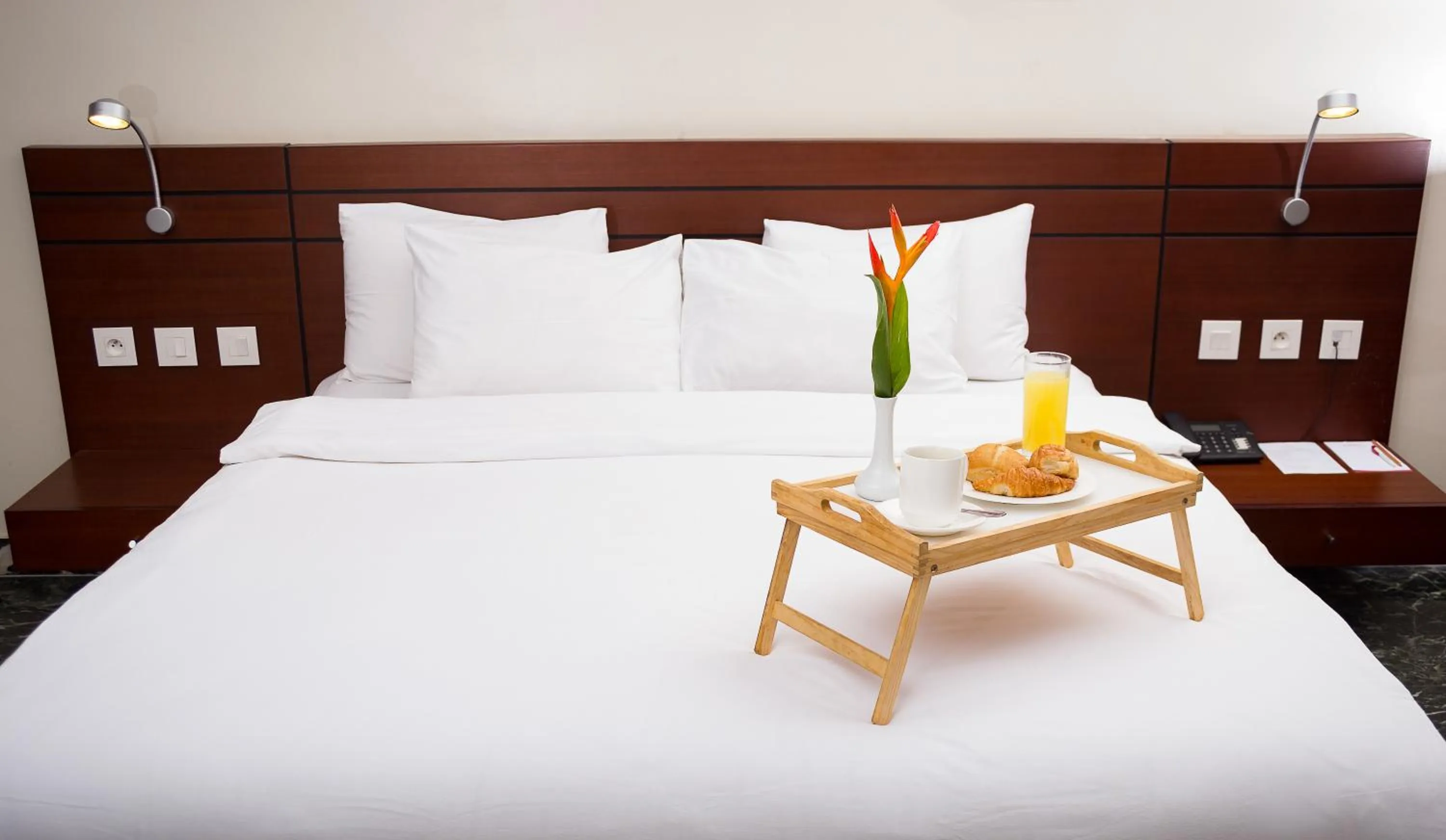 Bed in Hotel du Golfe