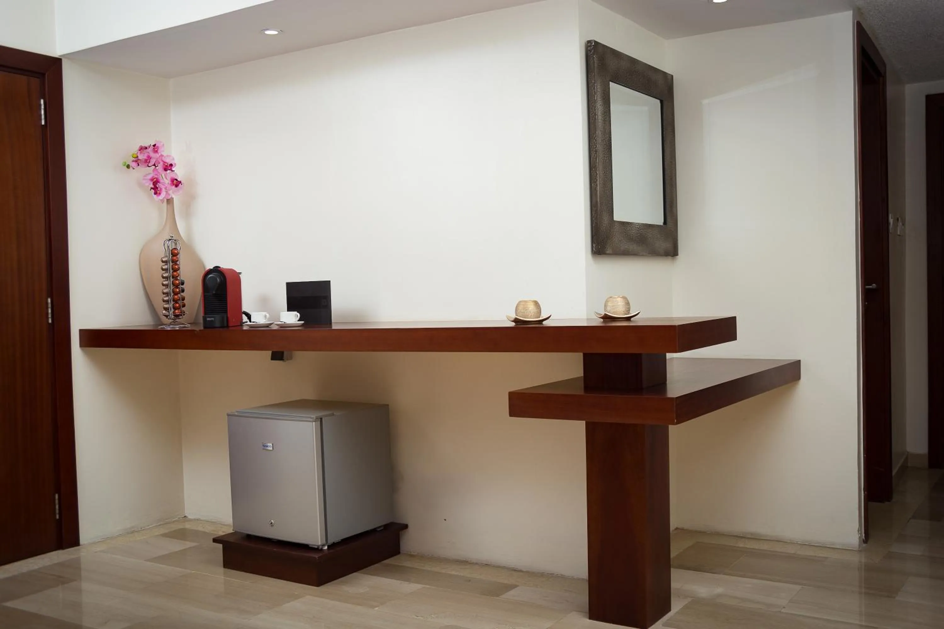 Bedroom in Hotel du Golfe