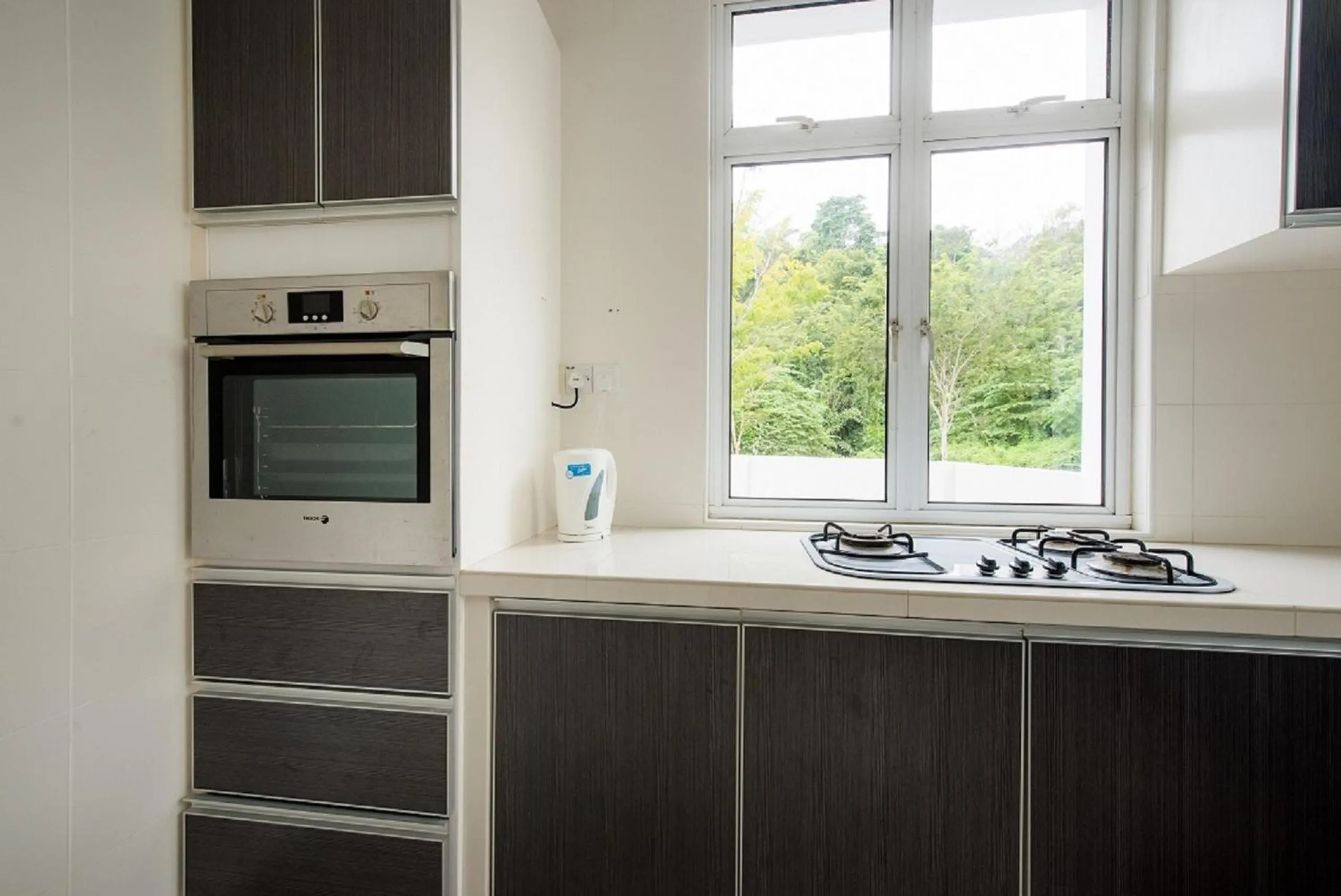 New Shamrock Beach Villas Seaview