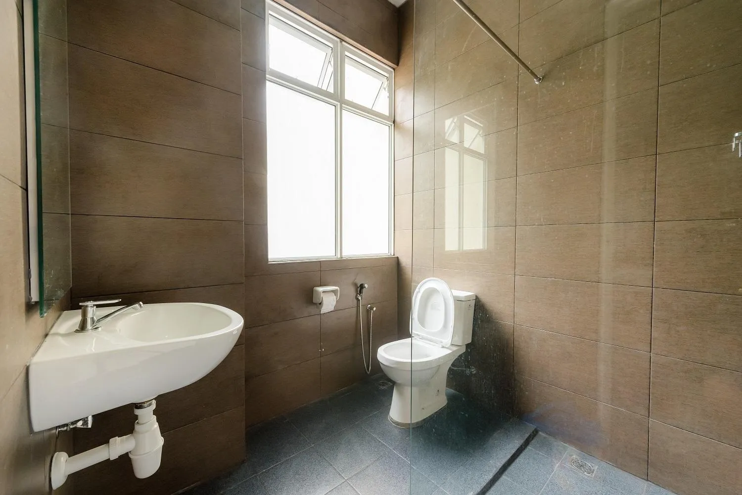 New Shamrock Beach Villas Seaview