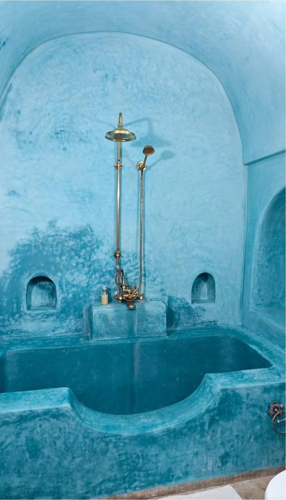 Bath in Palais Tinmel Marrakech