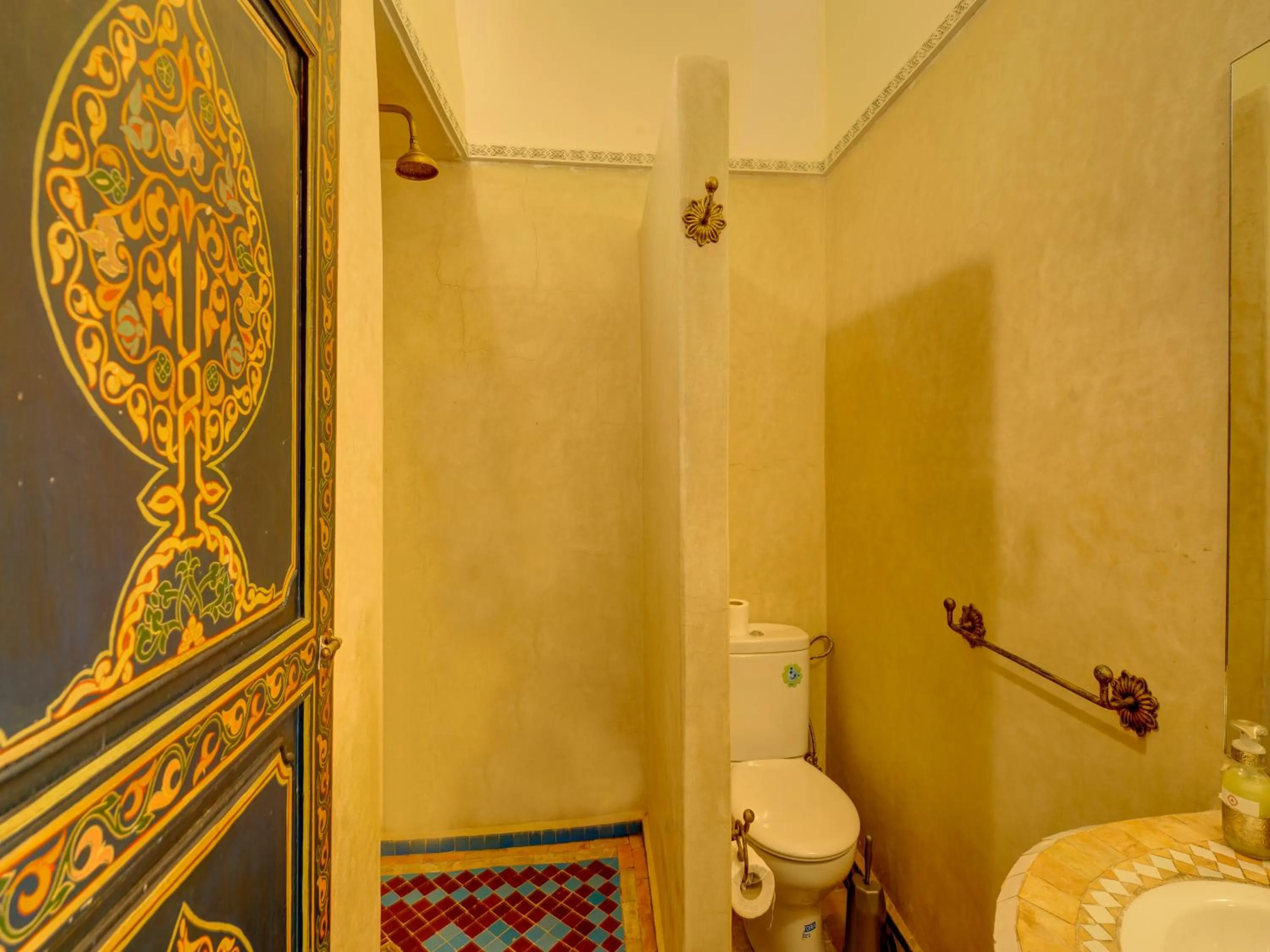 Bathroom in Palais Tinmel Marrakech