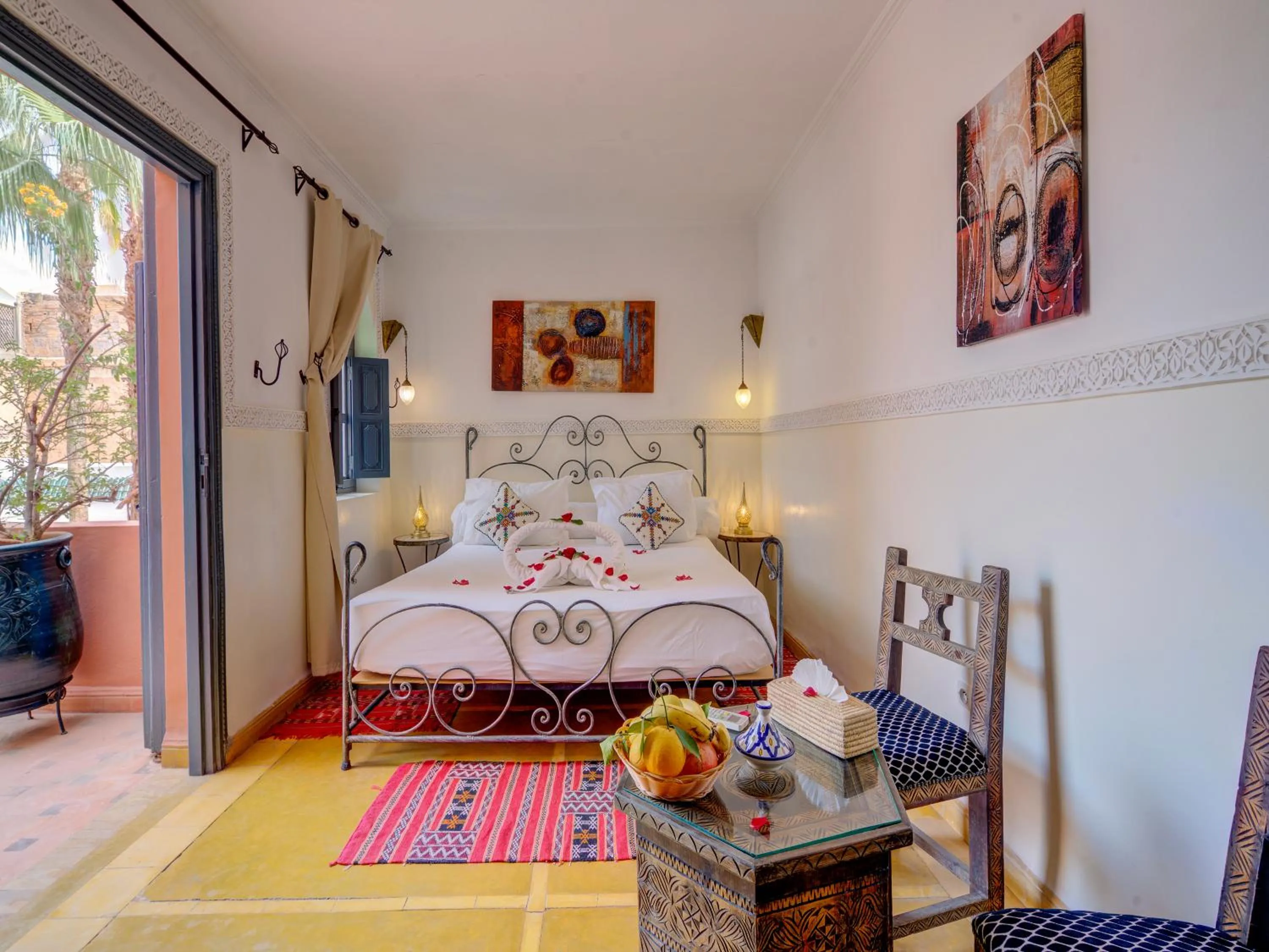 Bedroom, Bed in Palais Tinmel Marrakech