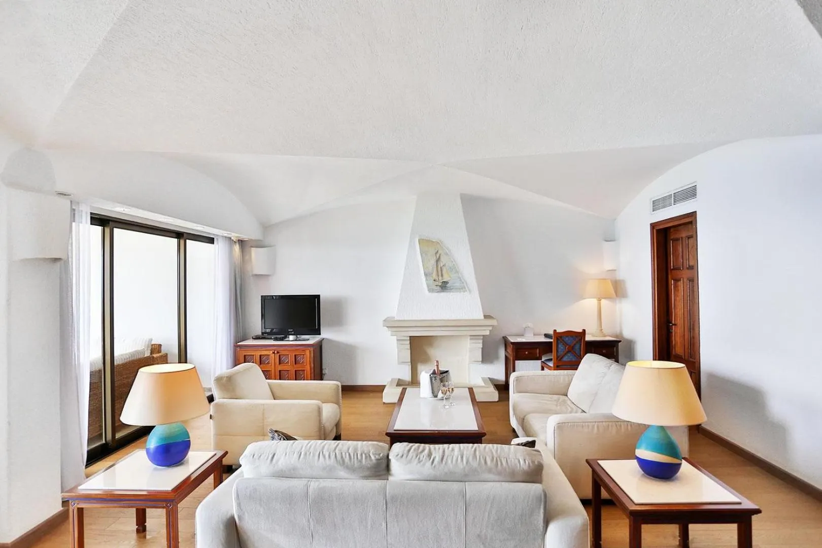 Photo of the whole room in Coral Beach Hotel & Resort Cyprus