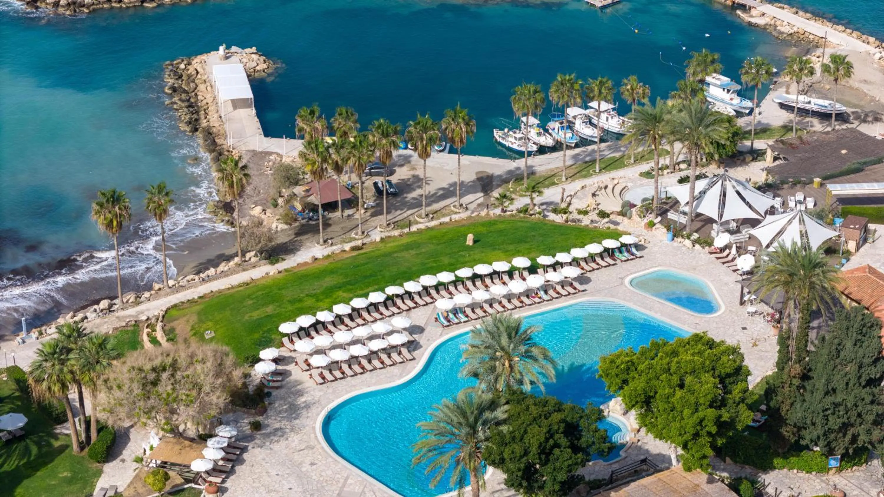 Swimming pool in Coral Beach Hotel & Resort Cyprus