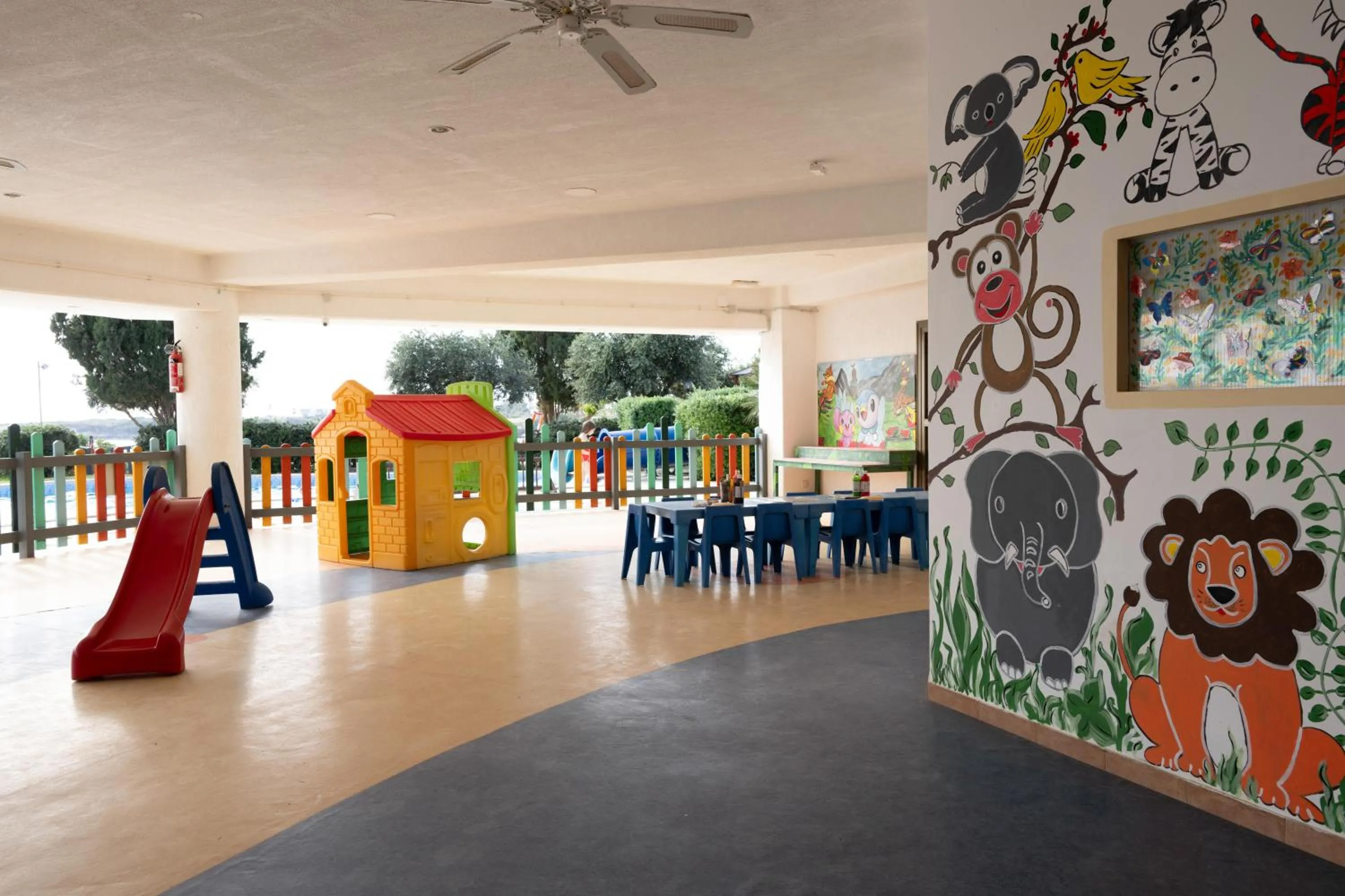 Lobby or reception in Coral Beach Hotel & Resort Cyprus