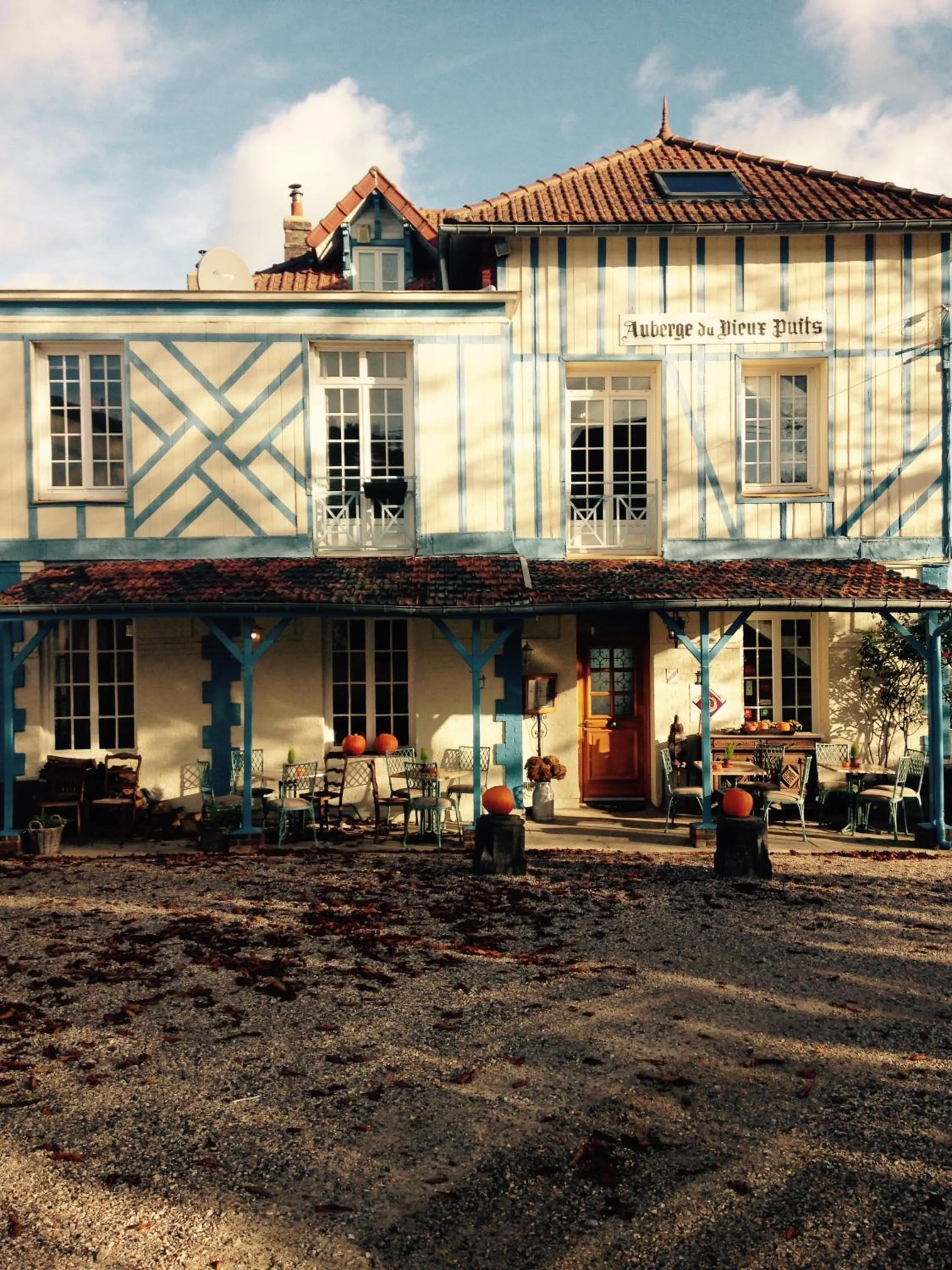 Property building in Auberge du Vieux Puits