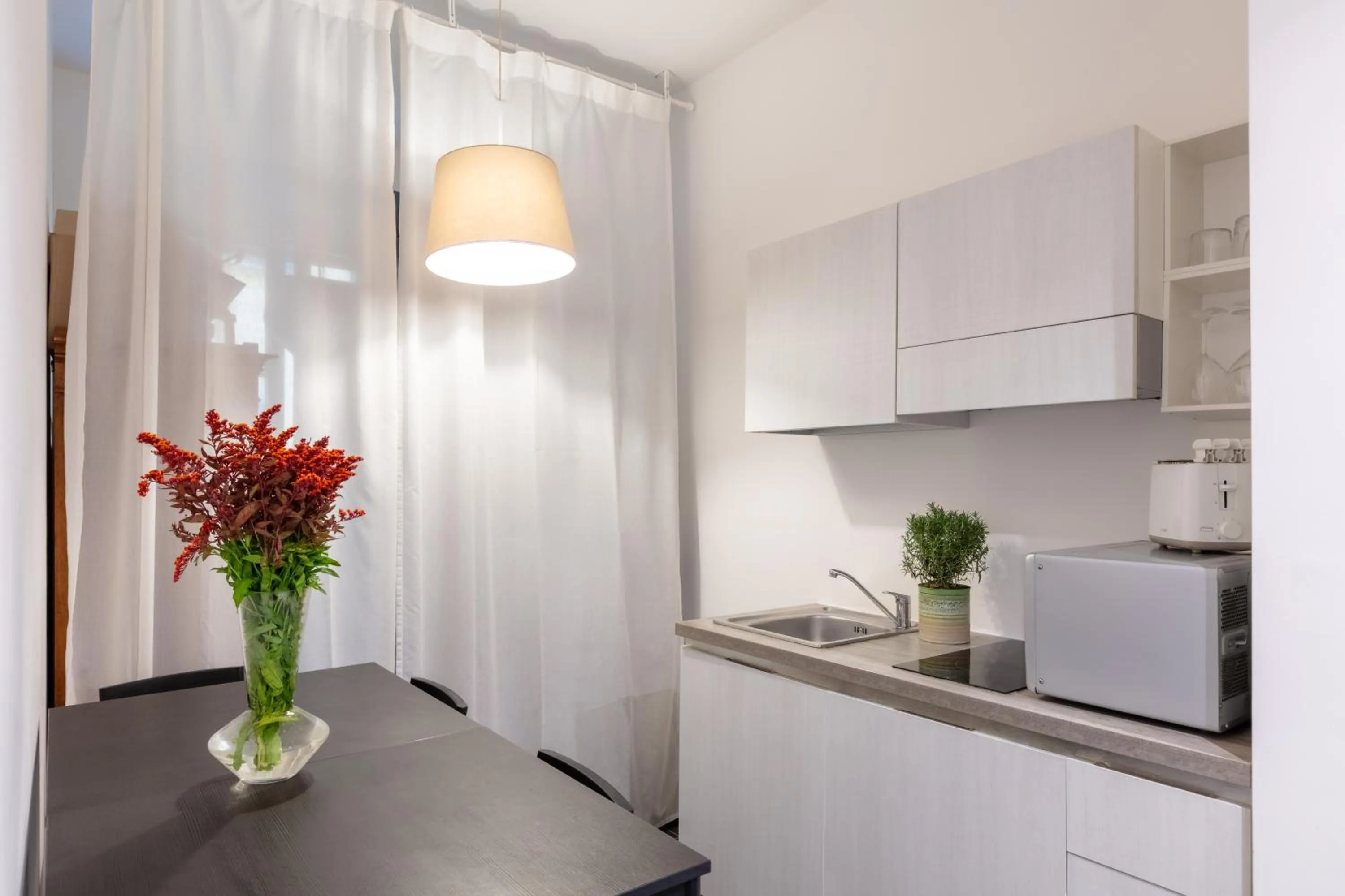 Vatican City Suites by Hili