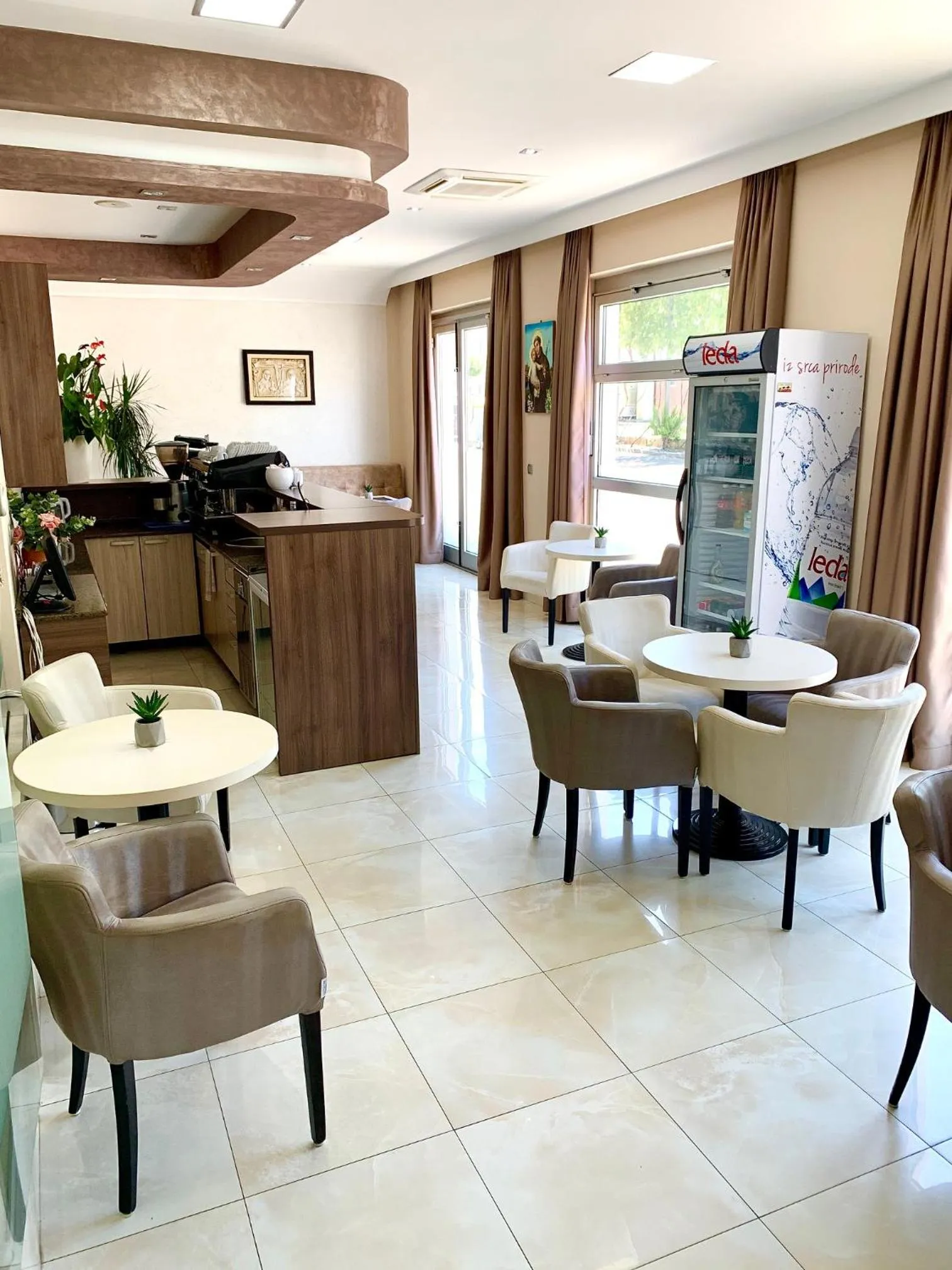 Lounge or bar in Hotel Glorija