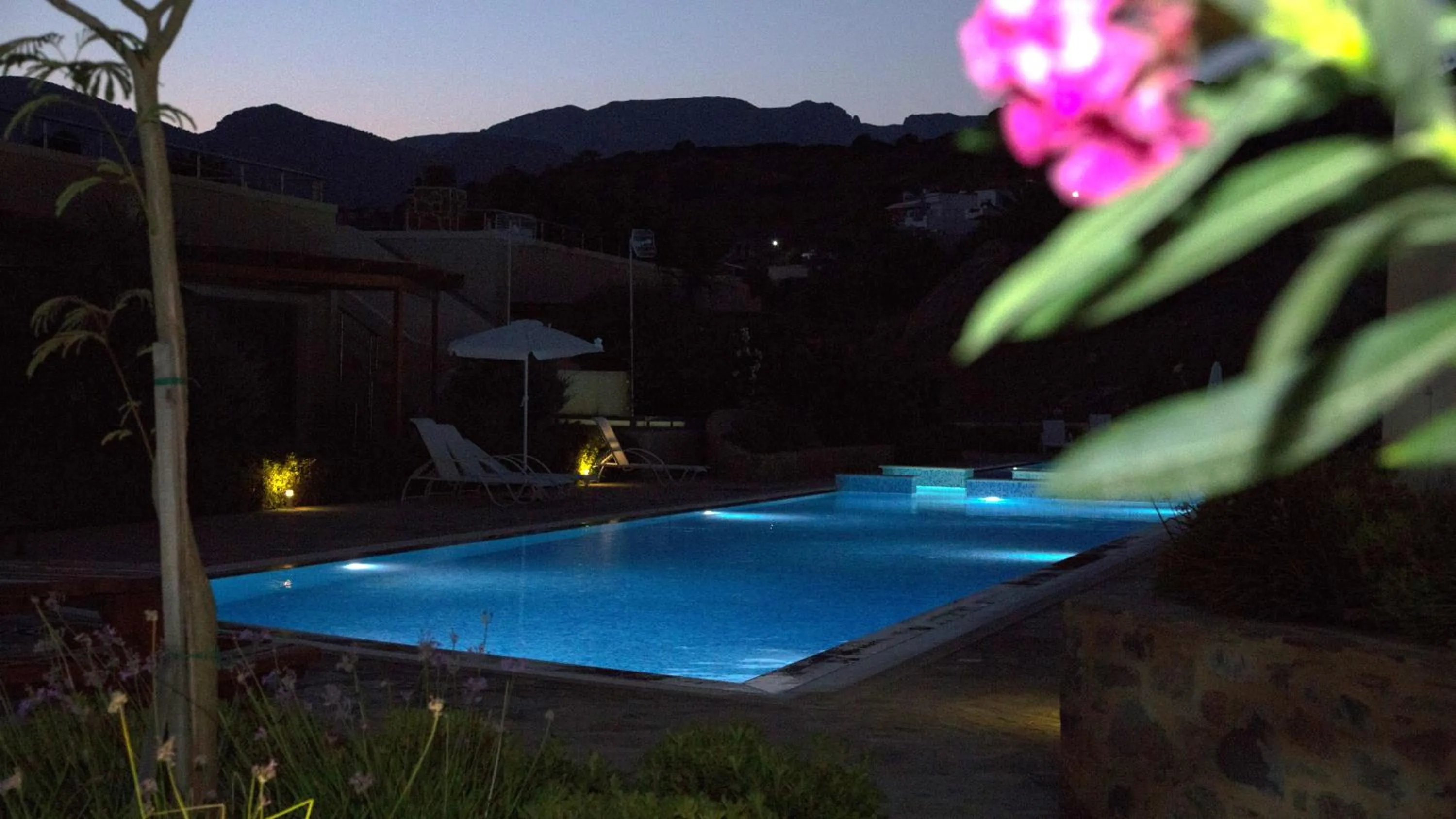 Night in Lagada Resort