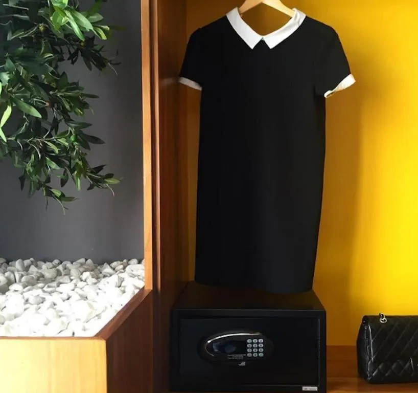 storage in Boutique Hotel Gauthier Restaurant Terrasse