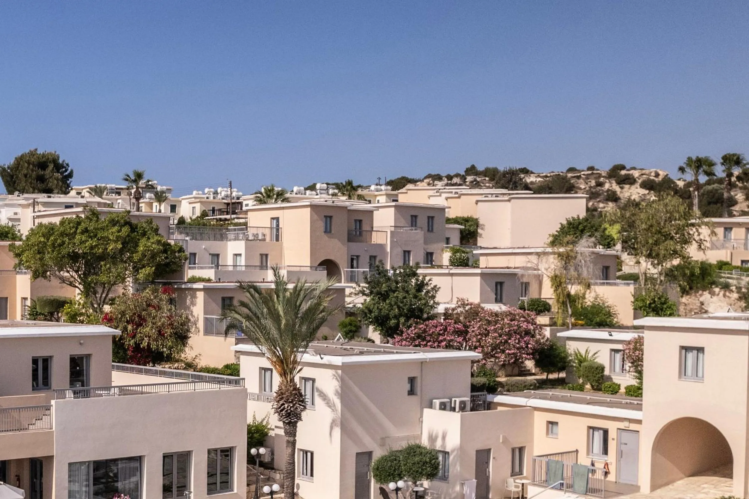 Louis St. Elias Resort & Waterpark