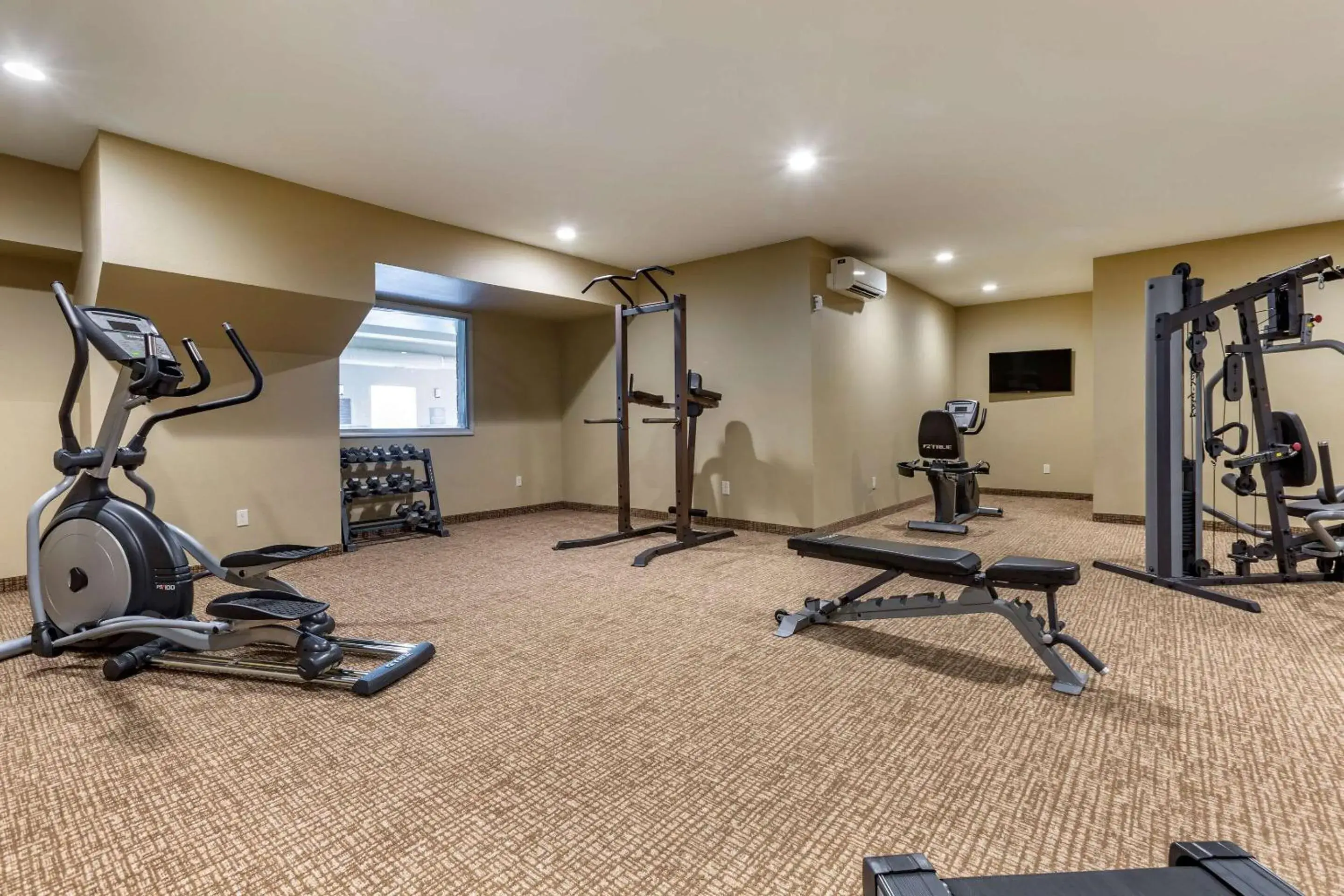 Fitness centre/facilities, Fitness Center/Facilities in Comfort Inn & Suites Near Mt. Rushmore